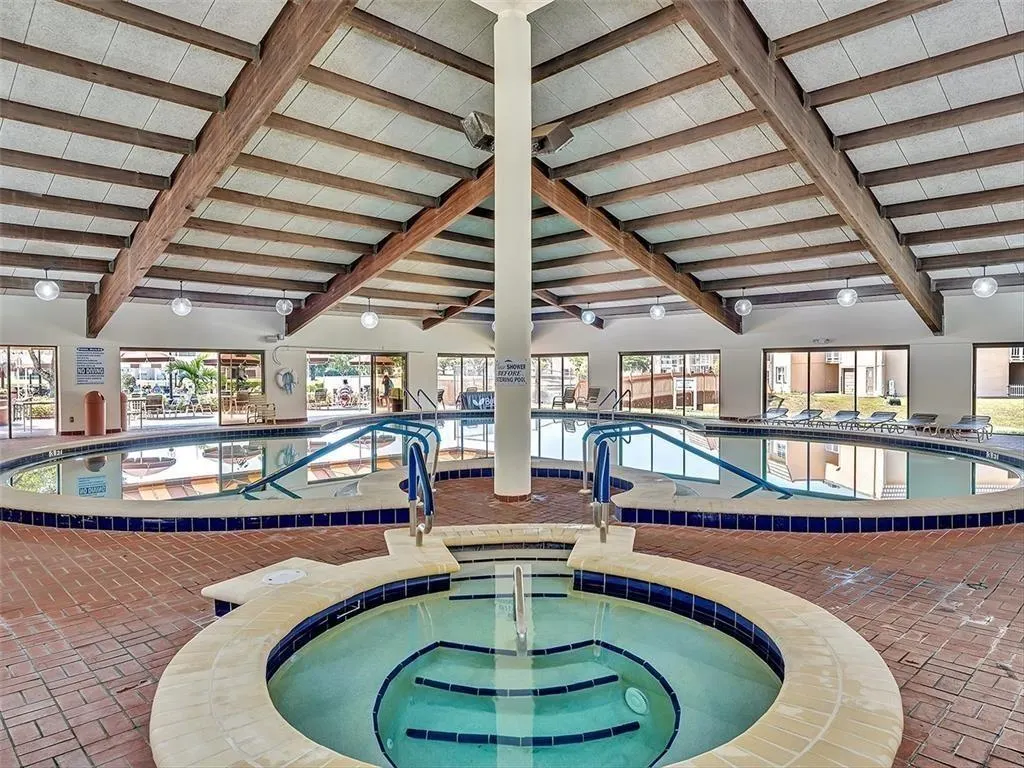 9660 Sunrise Lakes Blvd, #301