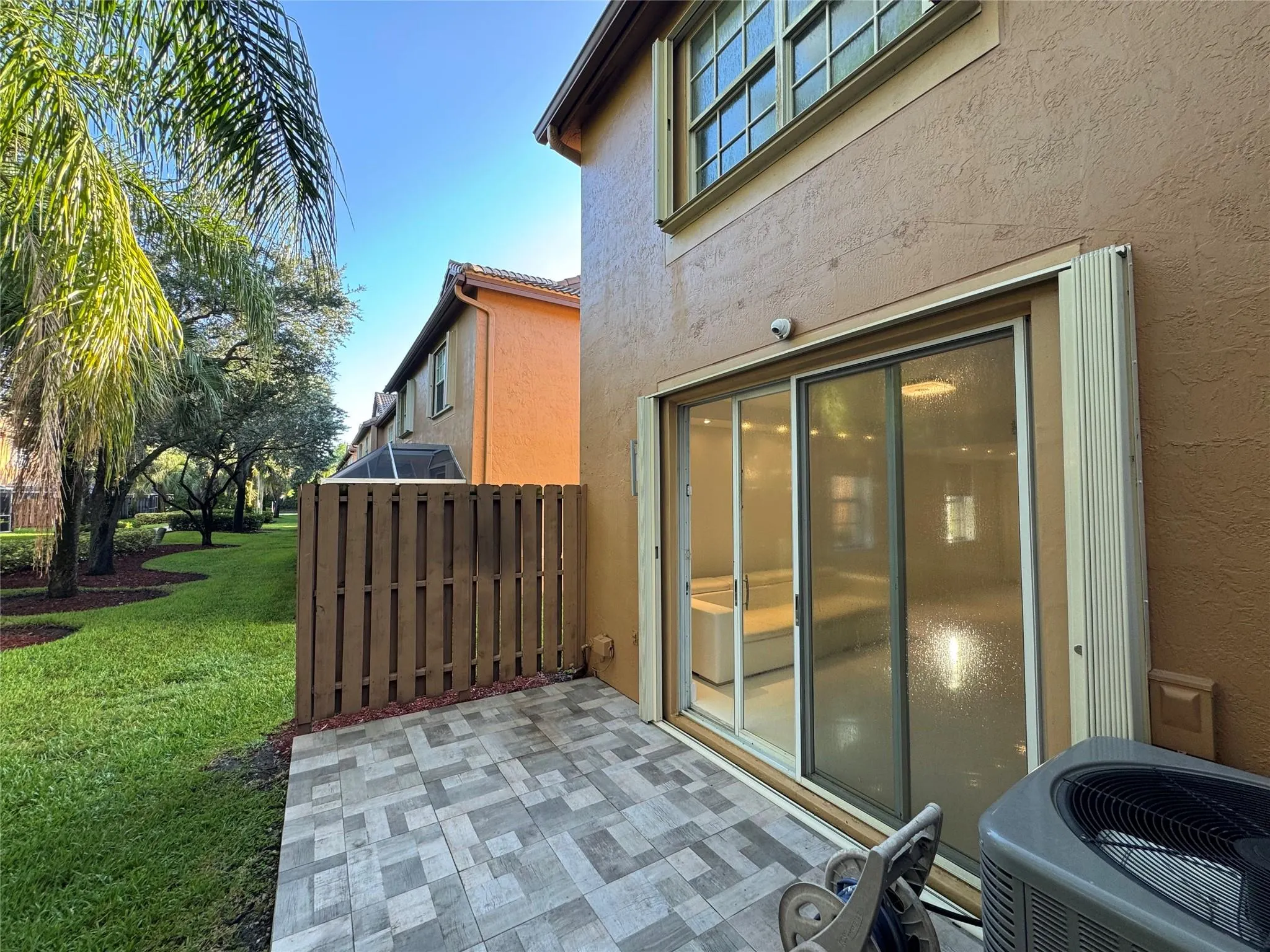 1549 Barcelona Way