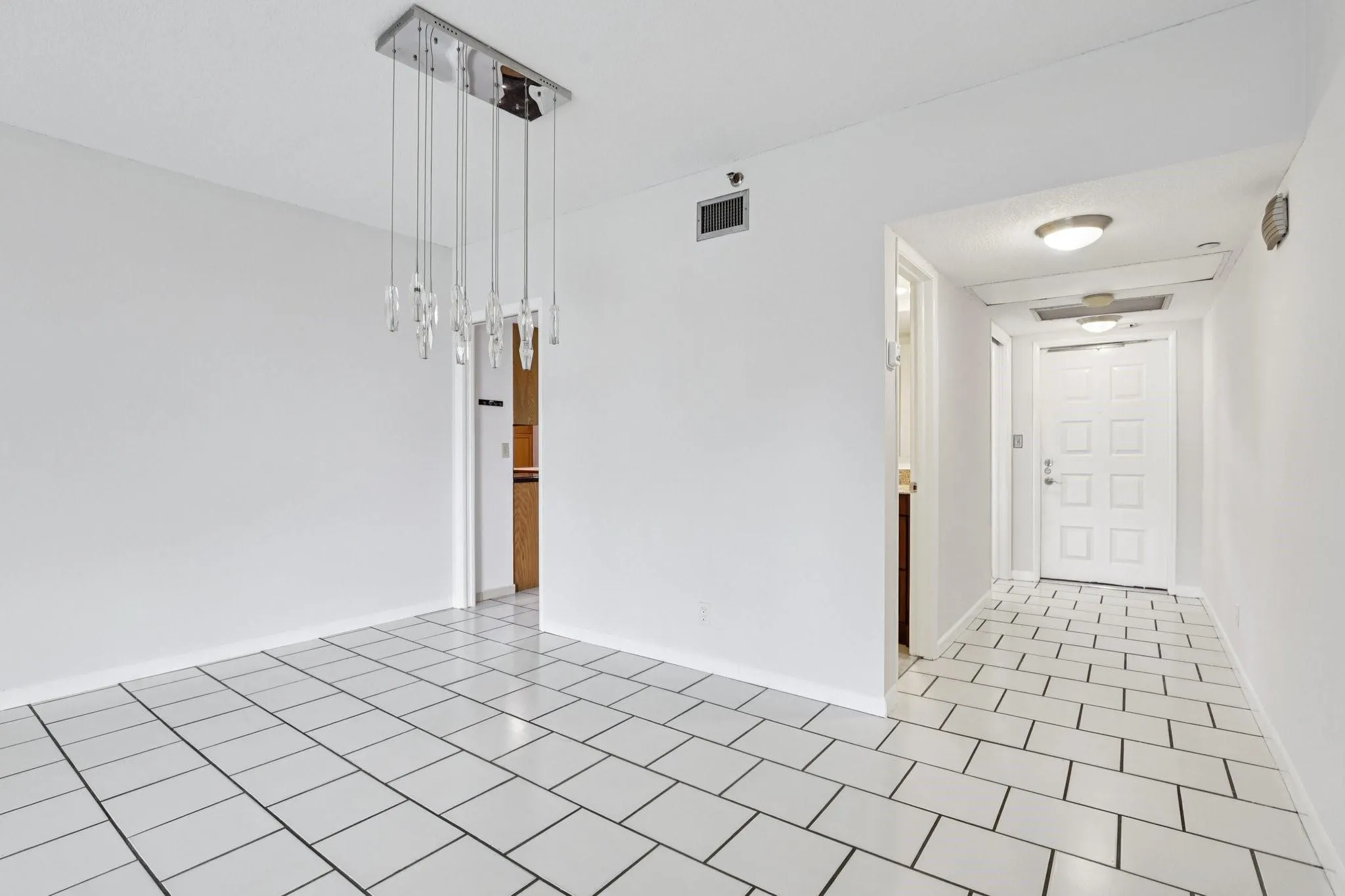 4015 W Palm Aire Drive, #106