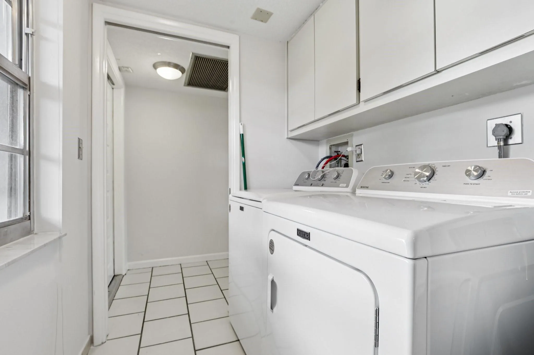 4015 W Palm Aire Drive, #106
