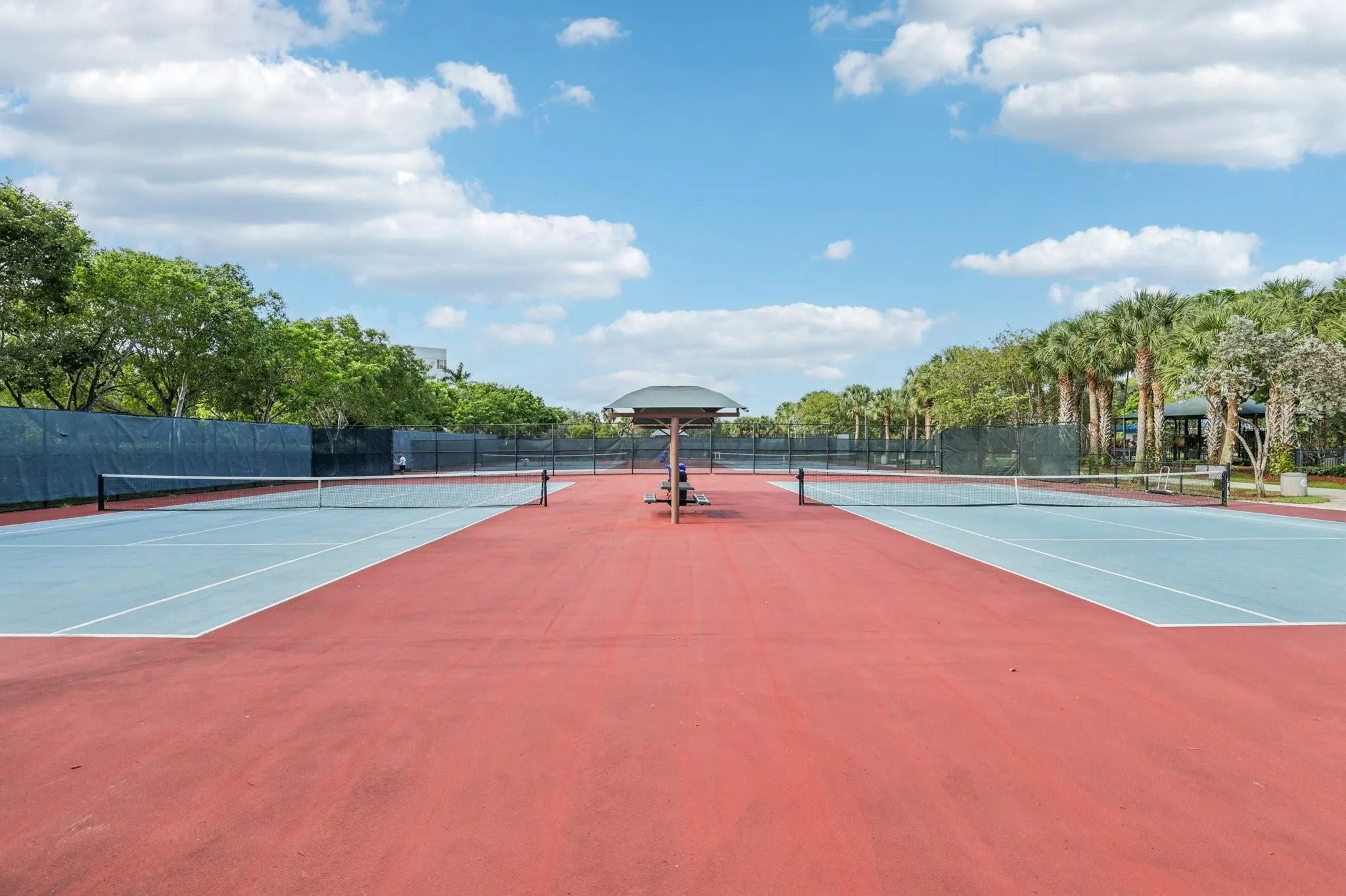 4015 W Palm Aire Drive, #106
