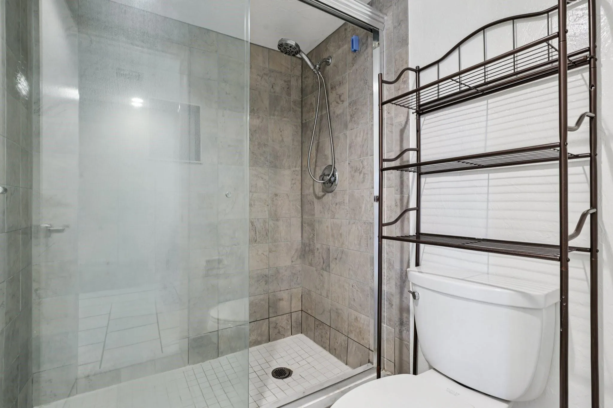 4015 W Palm Aire Drive, #106