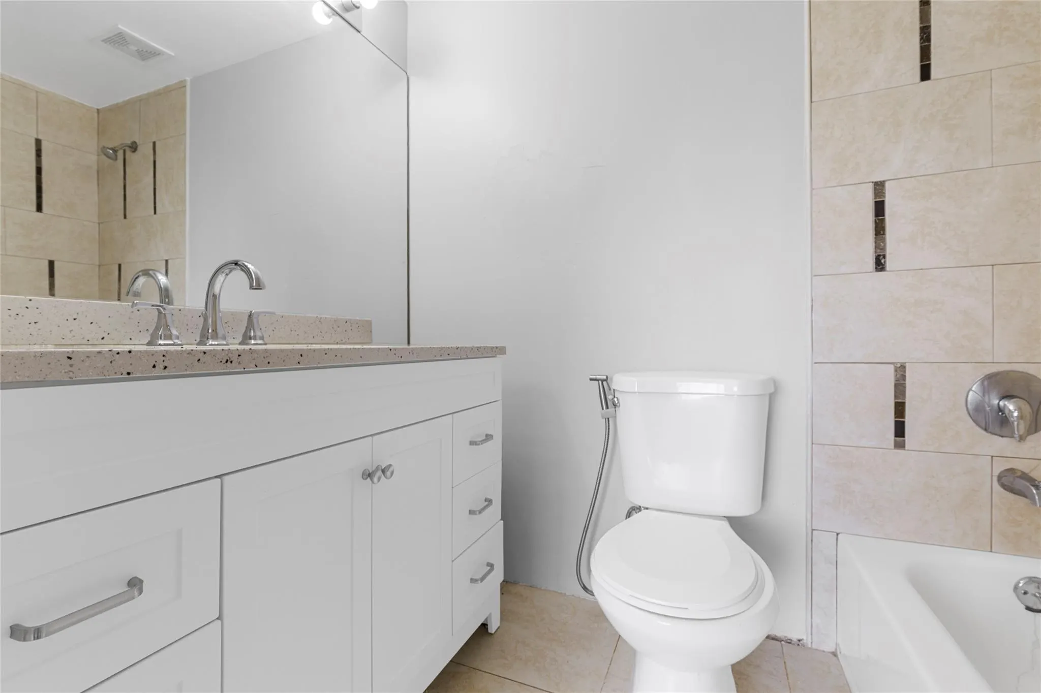 3192 Festival Dr, #238
