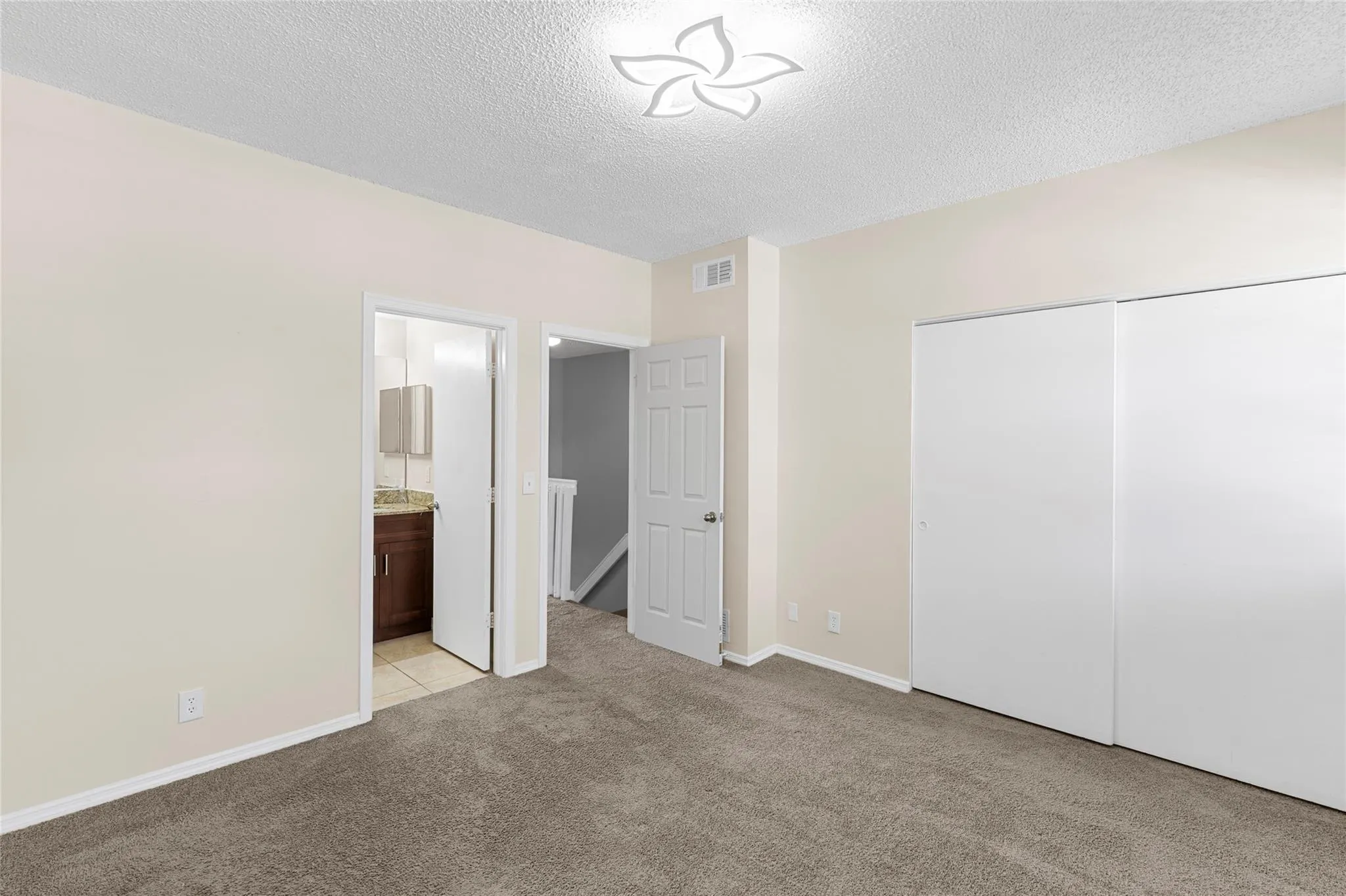 3192 Festival Dr, #238