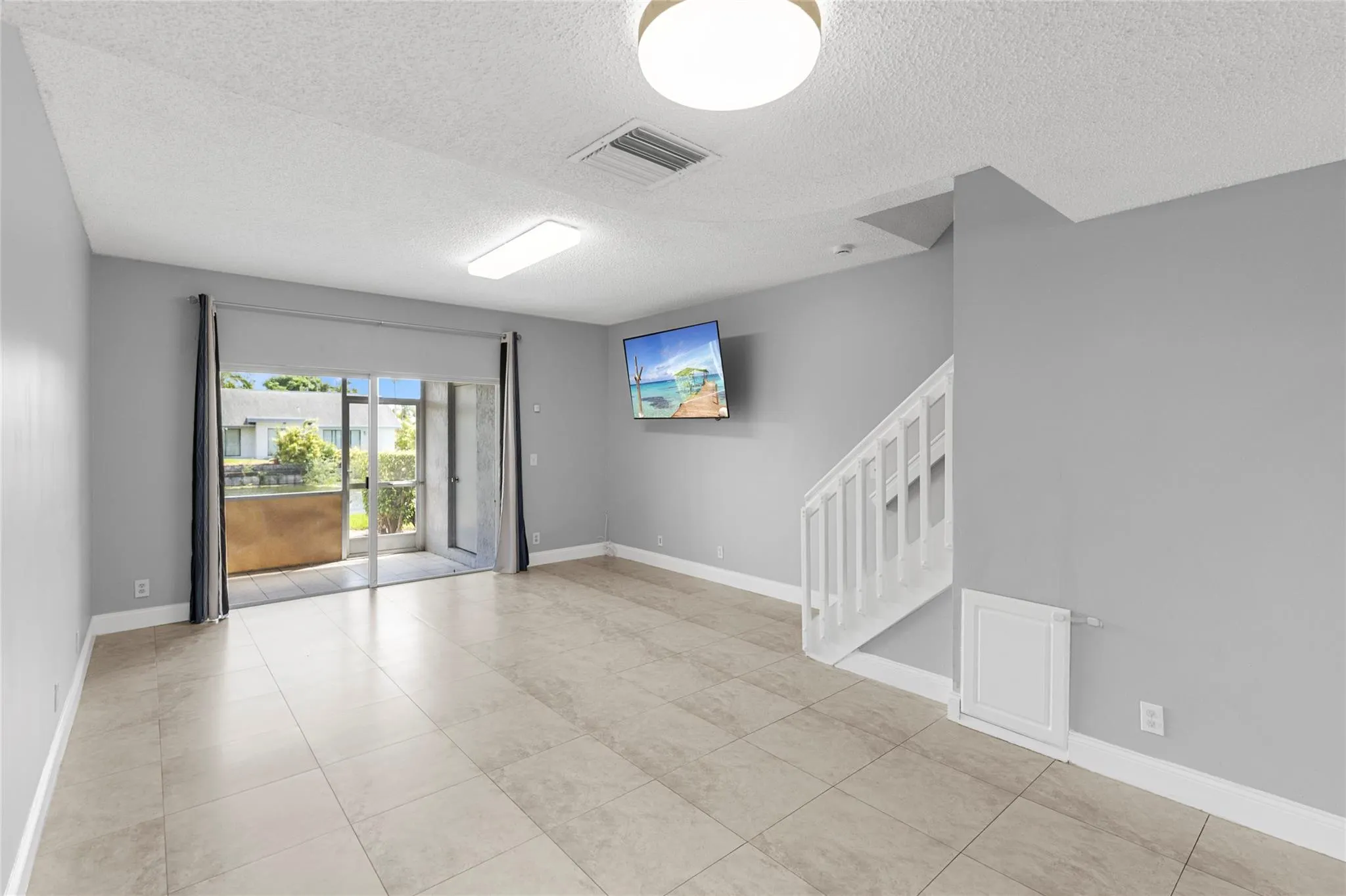 3192 Festival Dr, #238