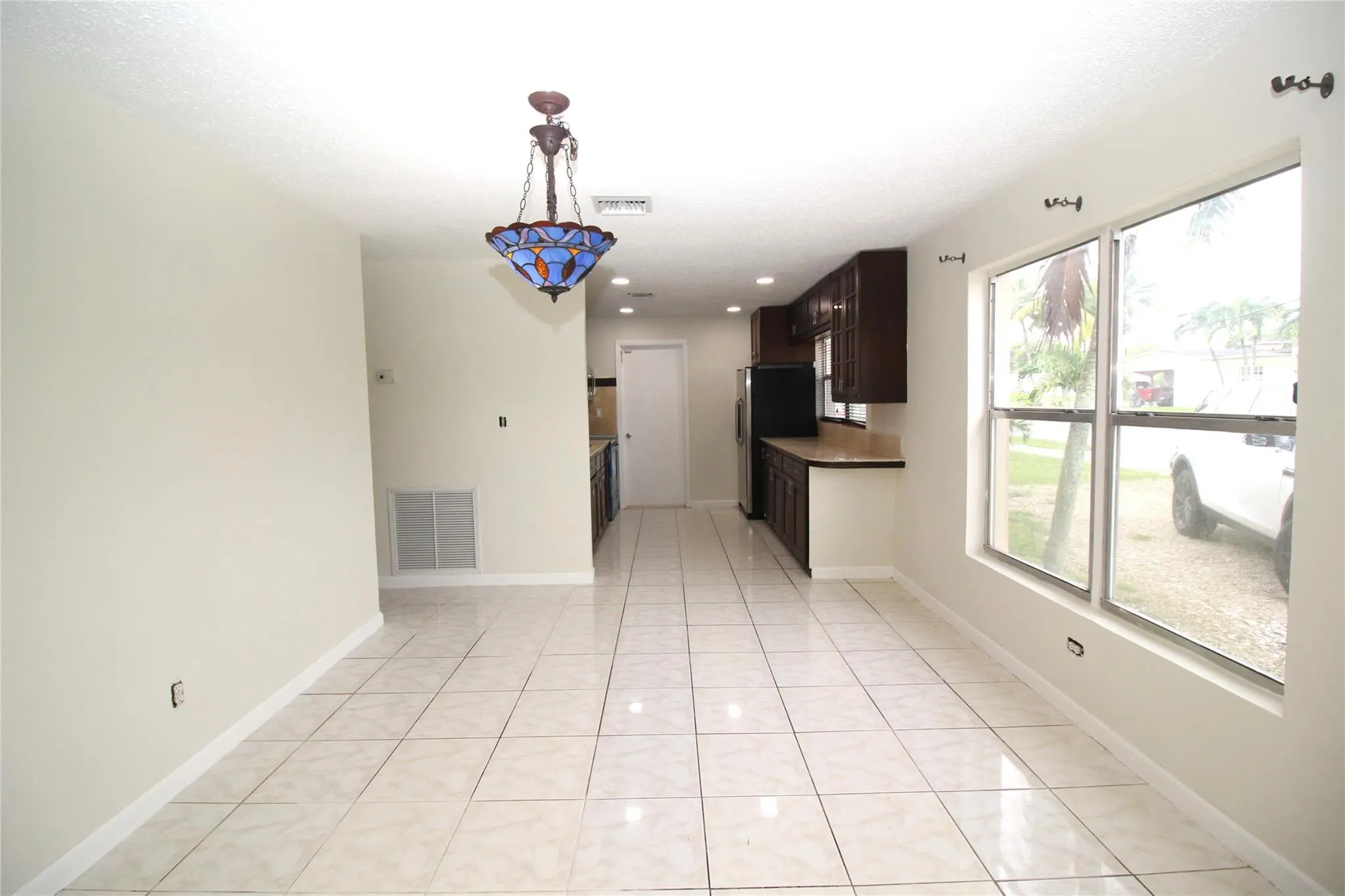 3910 SW 61st Ave