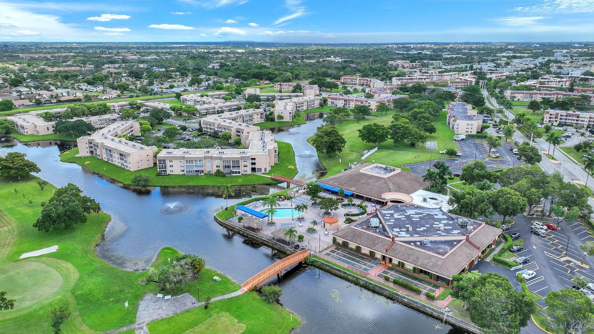 9301 Sunrise Lakes Blvd, #207