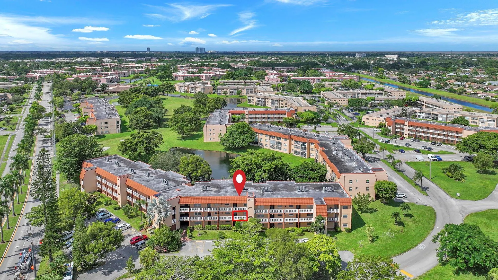 9301 Sunrise Lakes Blvd, #207