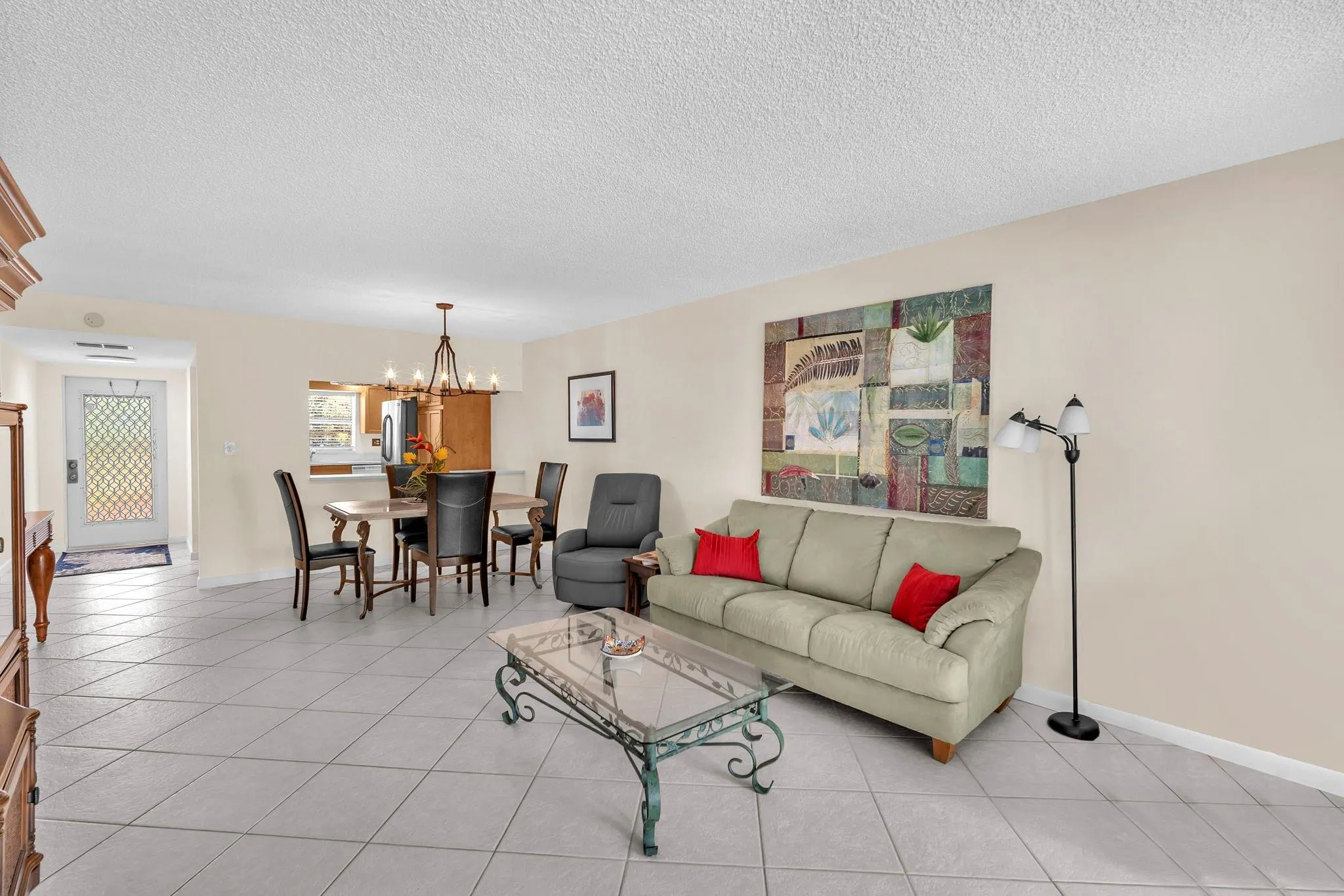 9301 Sunrise Lakes Blvd, #207
