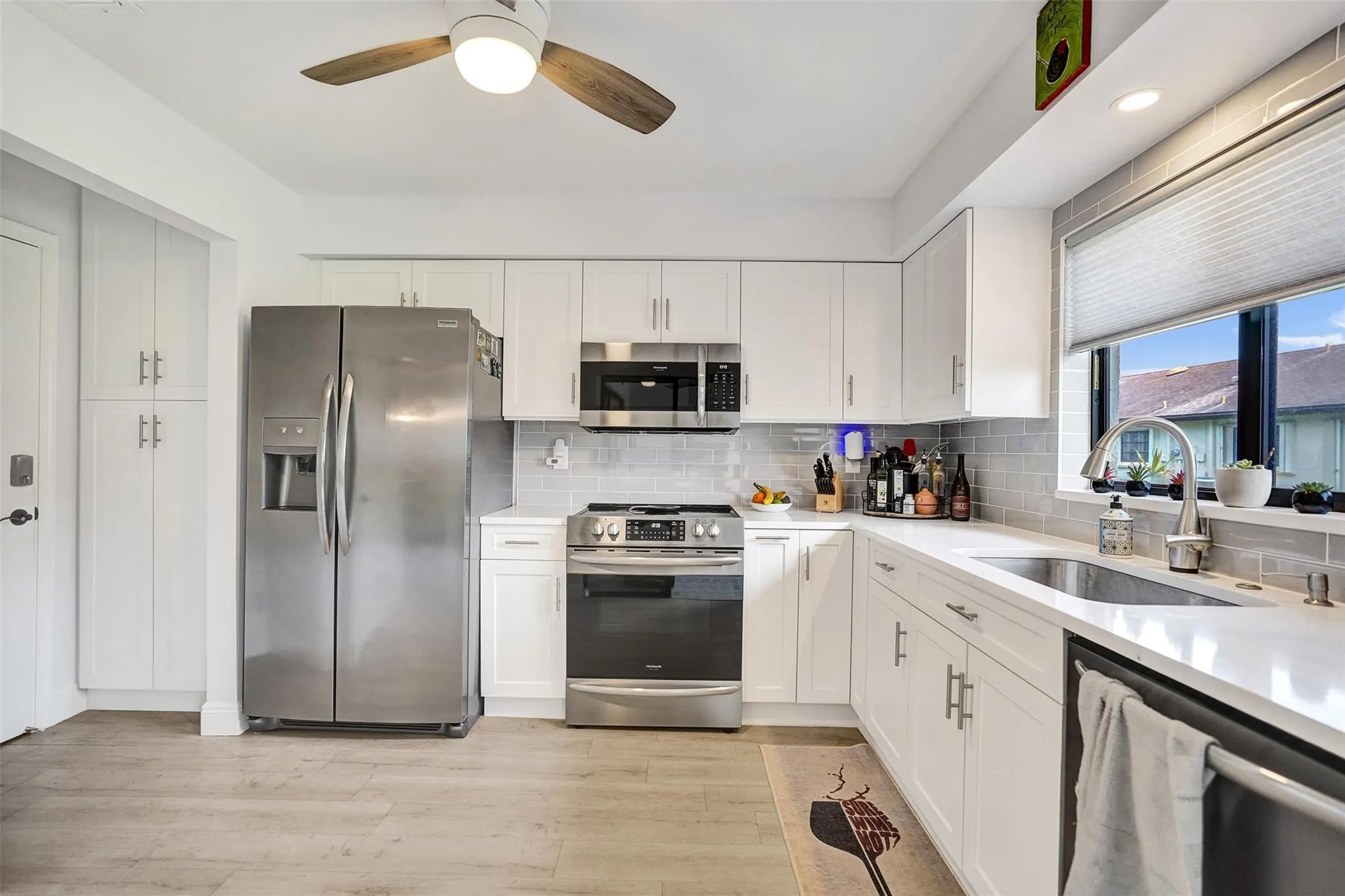 4840 Greentree Lane, #B