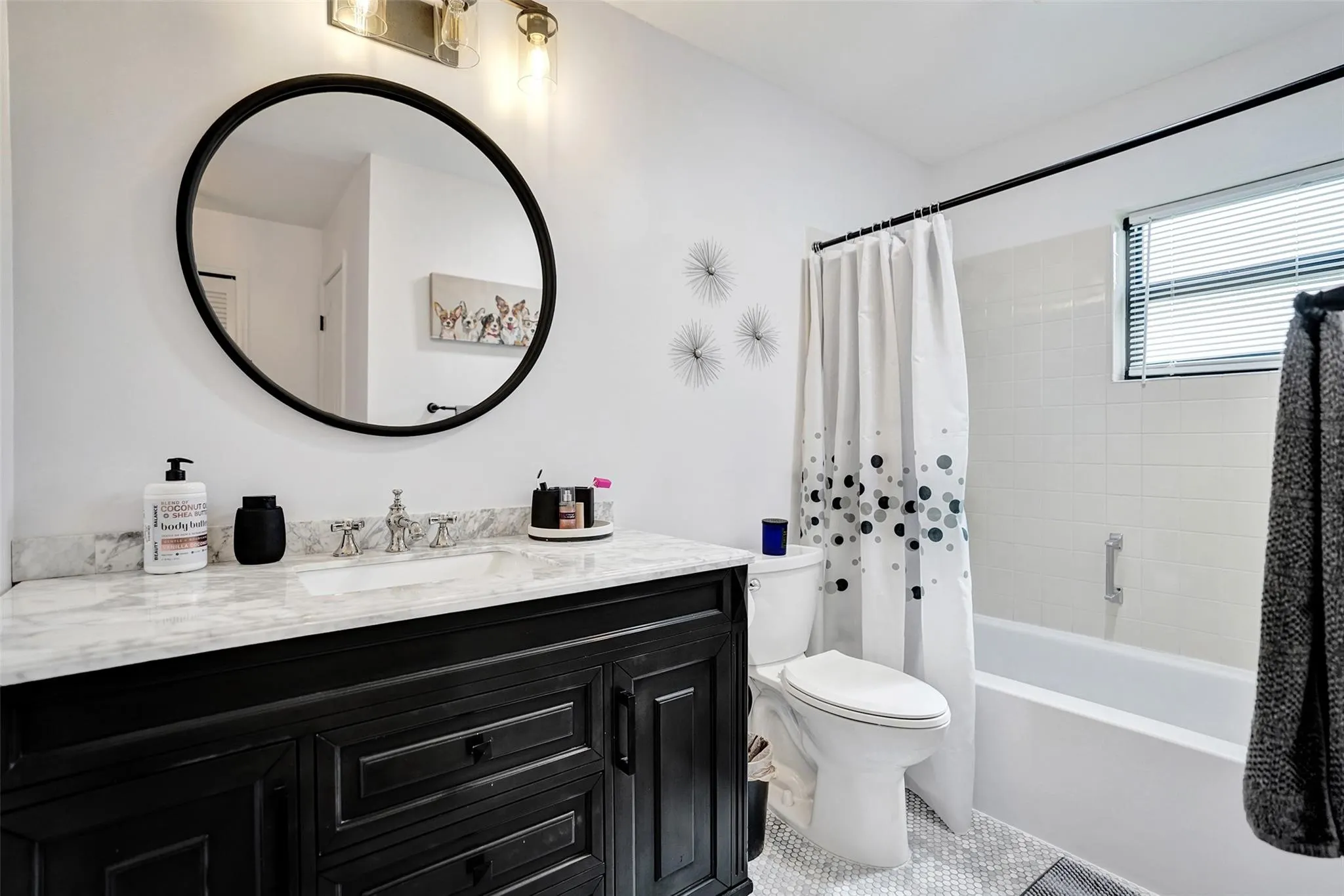 4840 Greentree Lane, #B