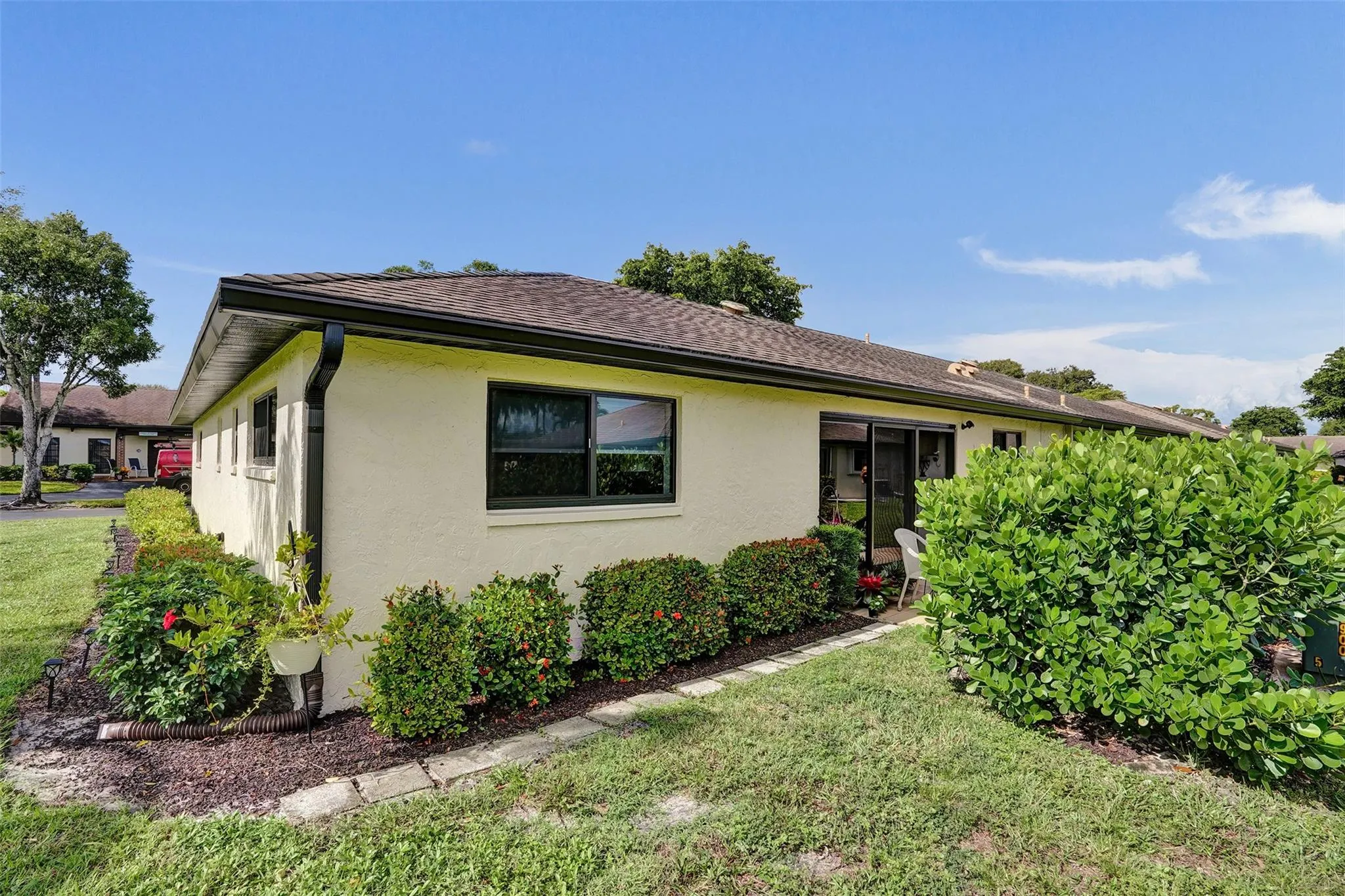 4840 Greentree Lane, #B