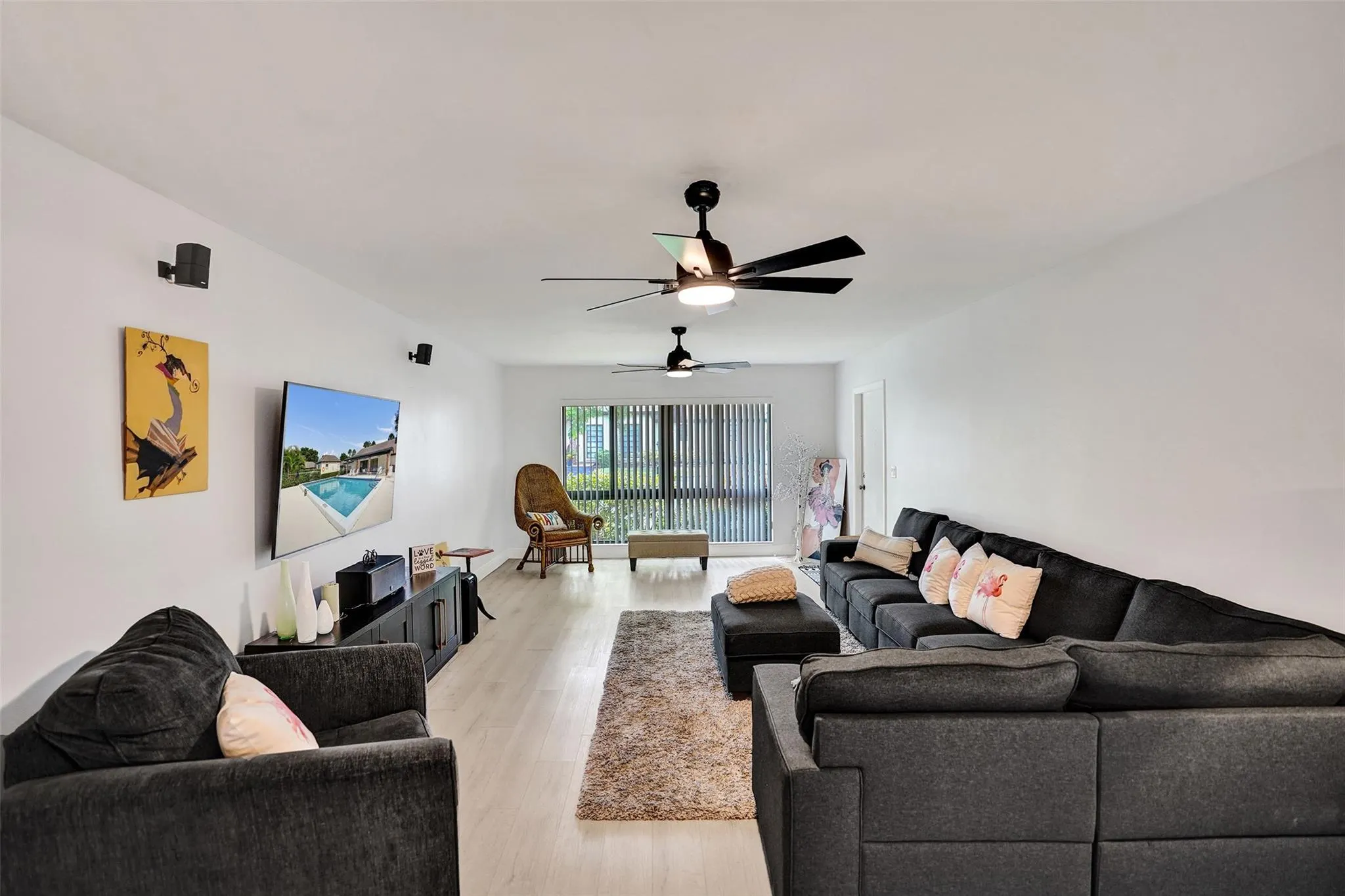 4840 Greentree Lane, #B