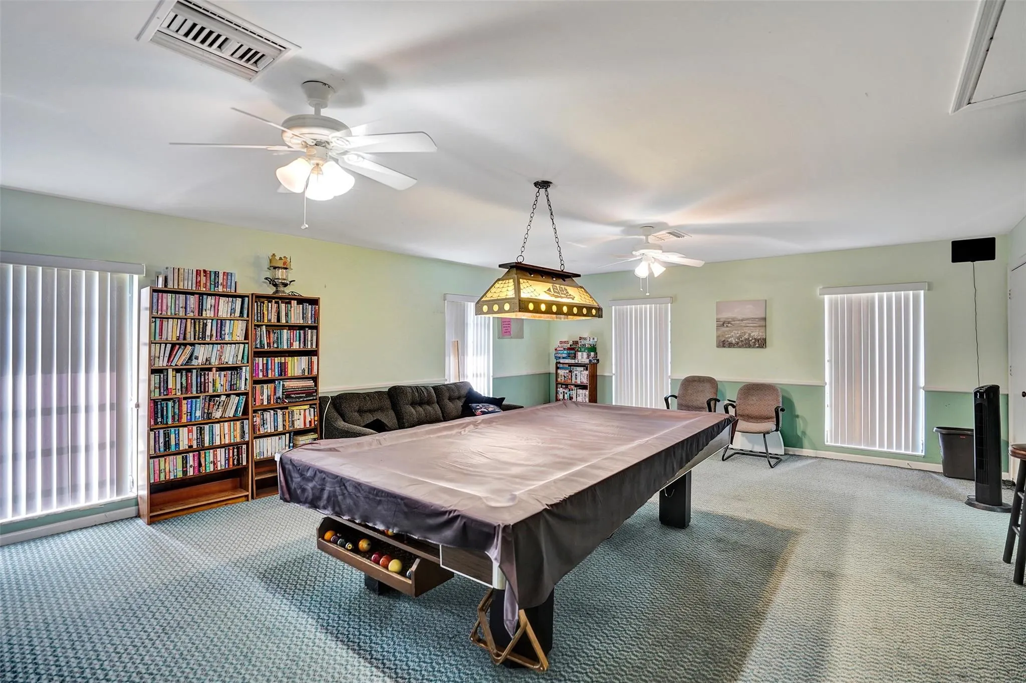 4840 Greentree Lane, #B