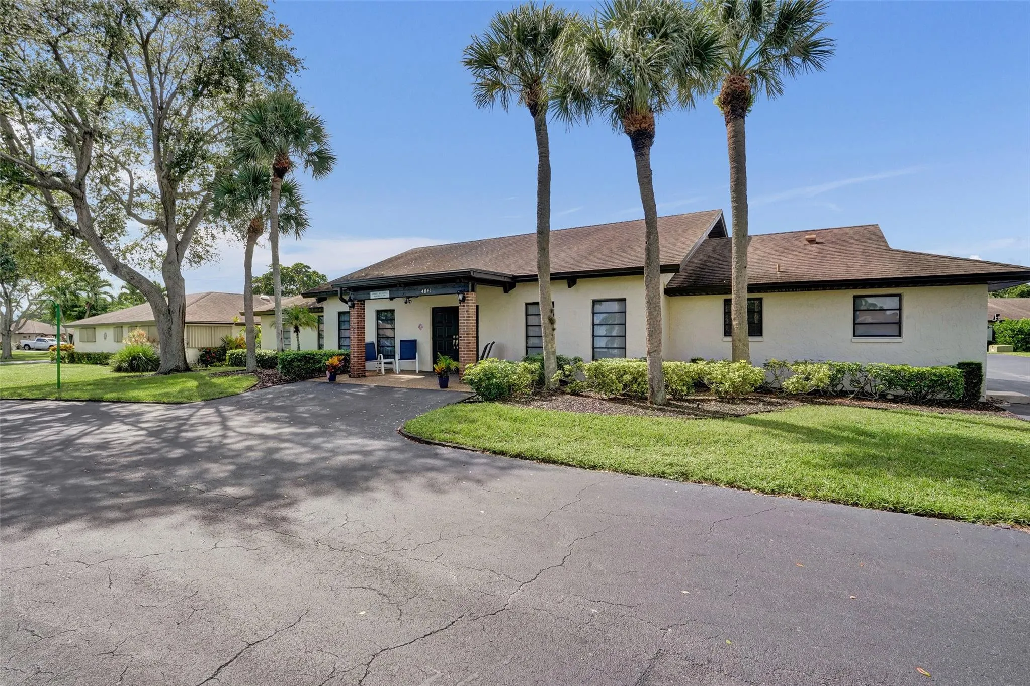 4840 Greentree Lane, #B