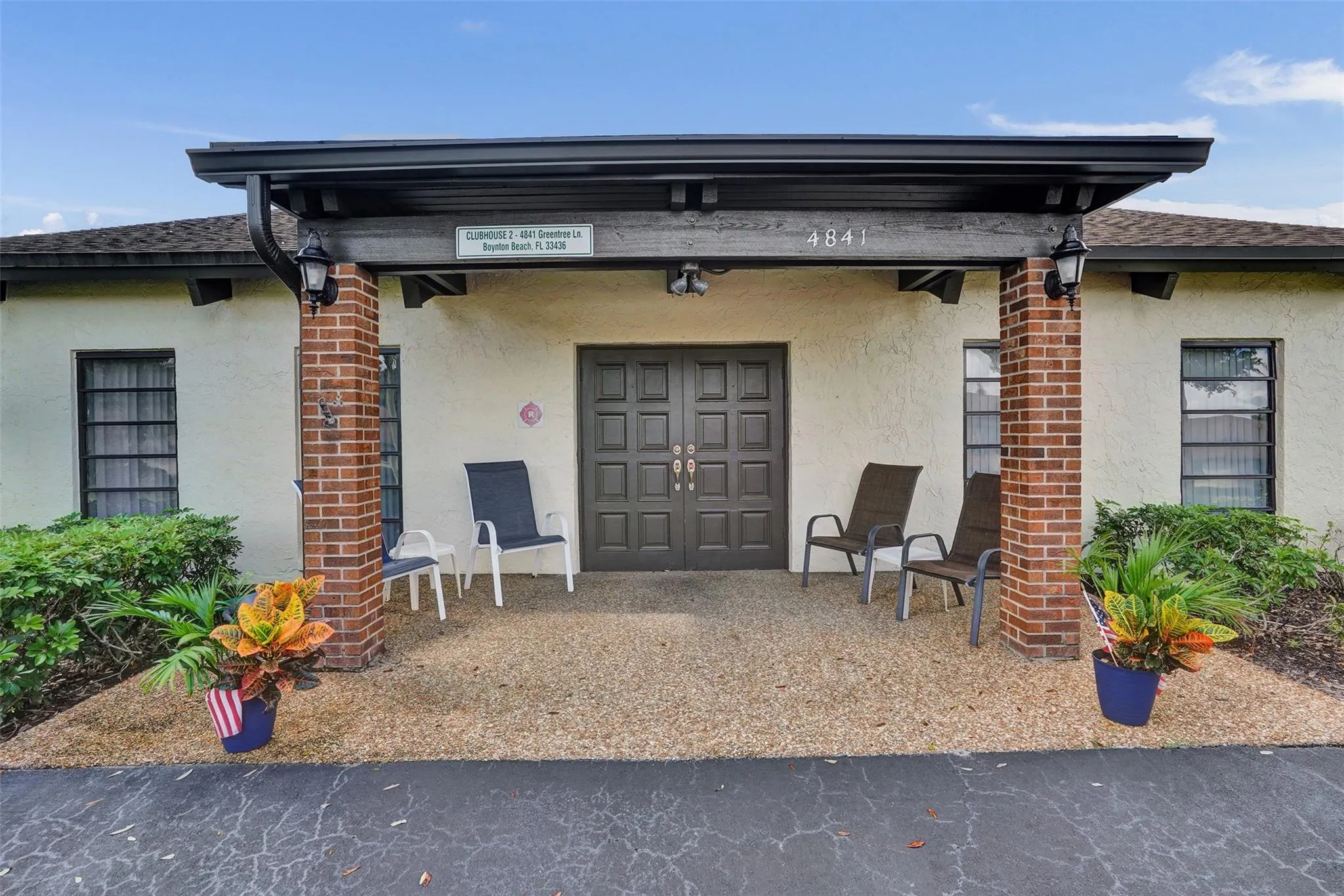 4840 Greentree Lane, #B