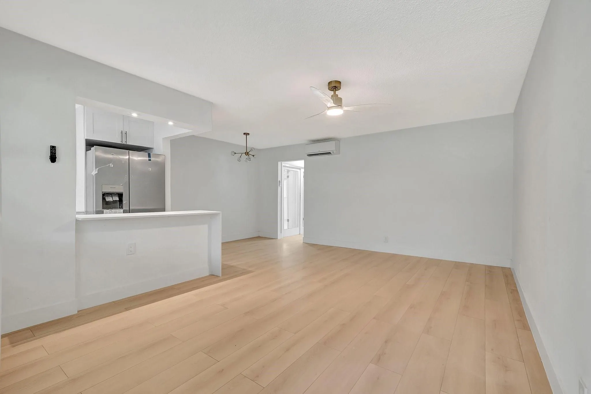 161 NE 10th Ave
