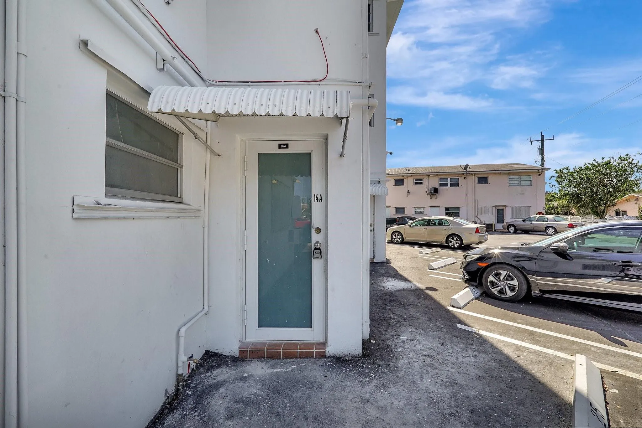 161 NE 10th Ave