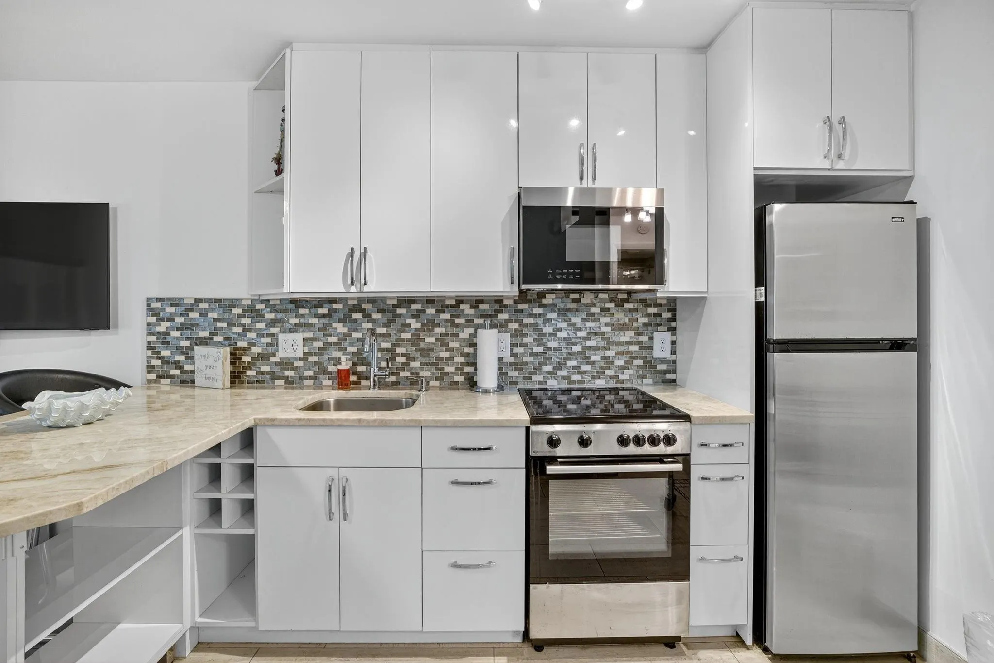 1480 S Ocean Blvd, #209