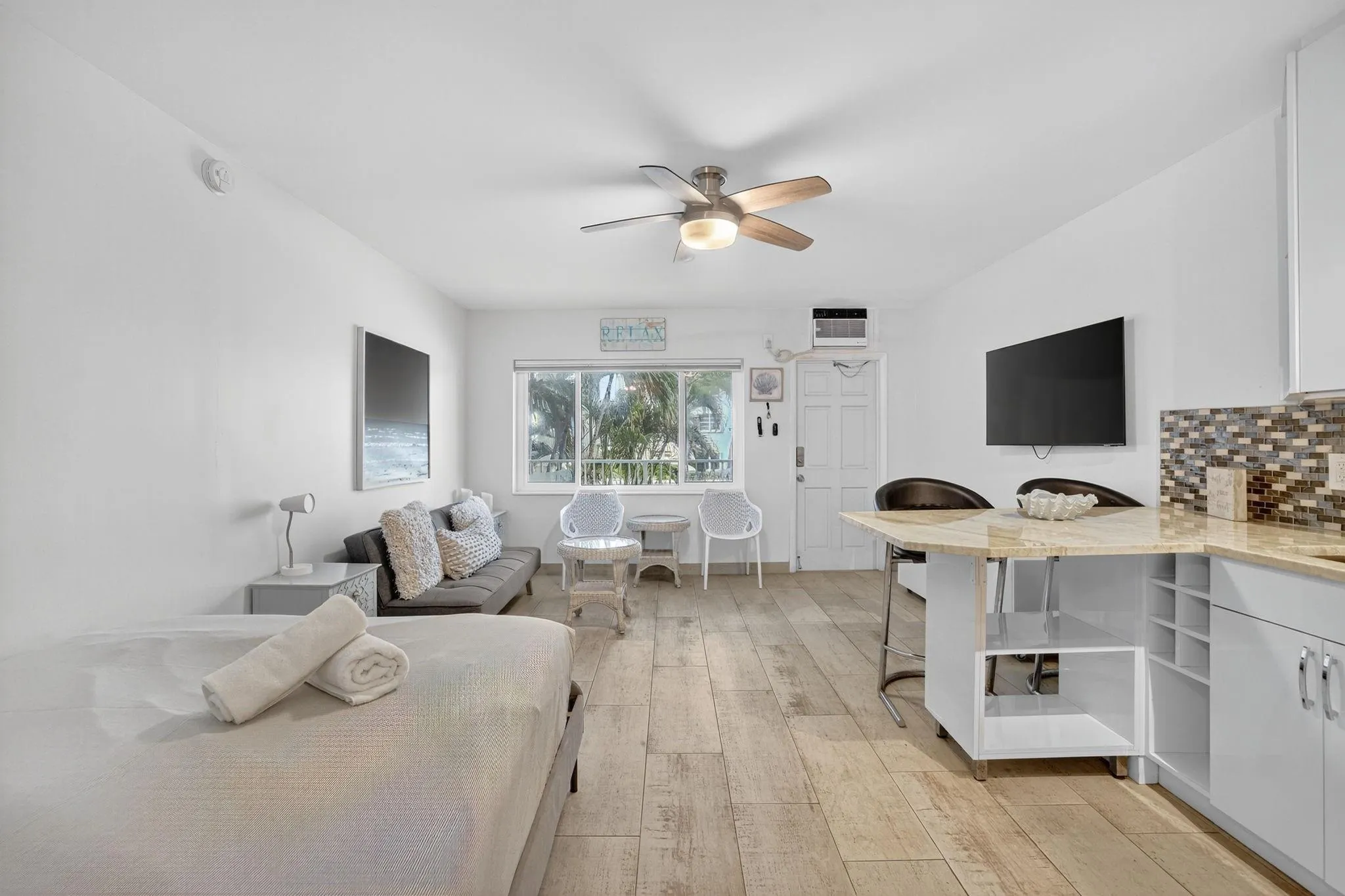 1480 S Ocean Blvd, #209