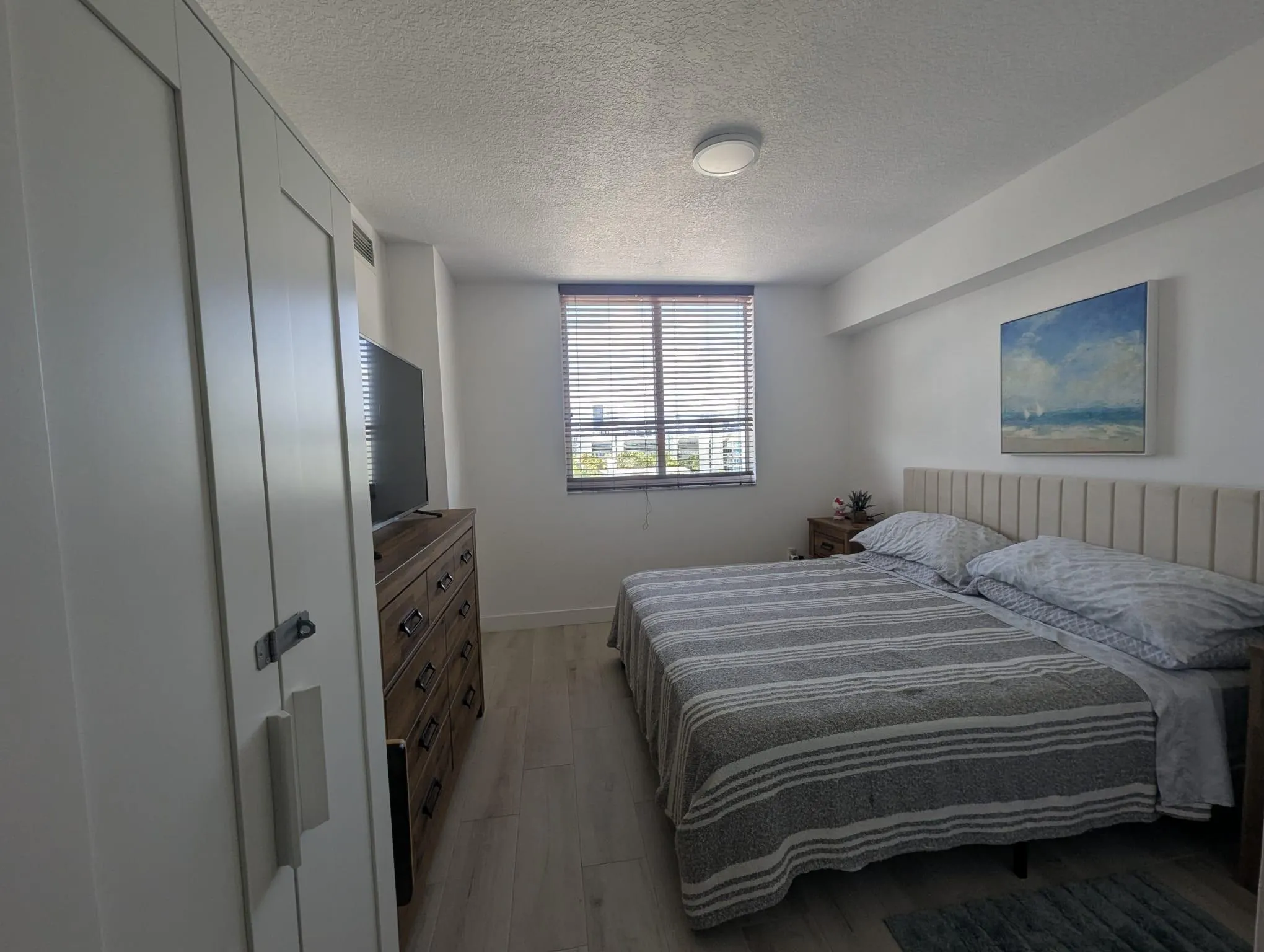 18800 NE 29th Ave, #910