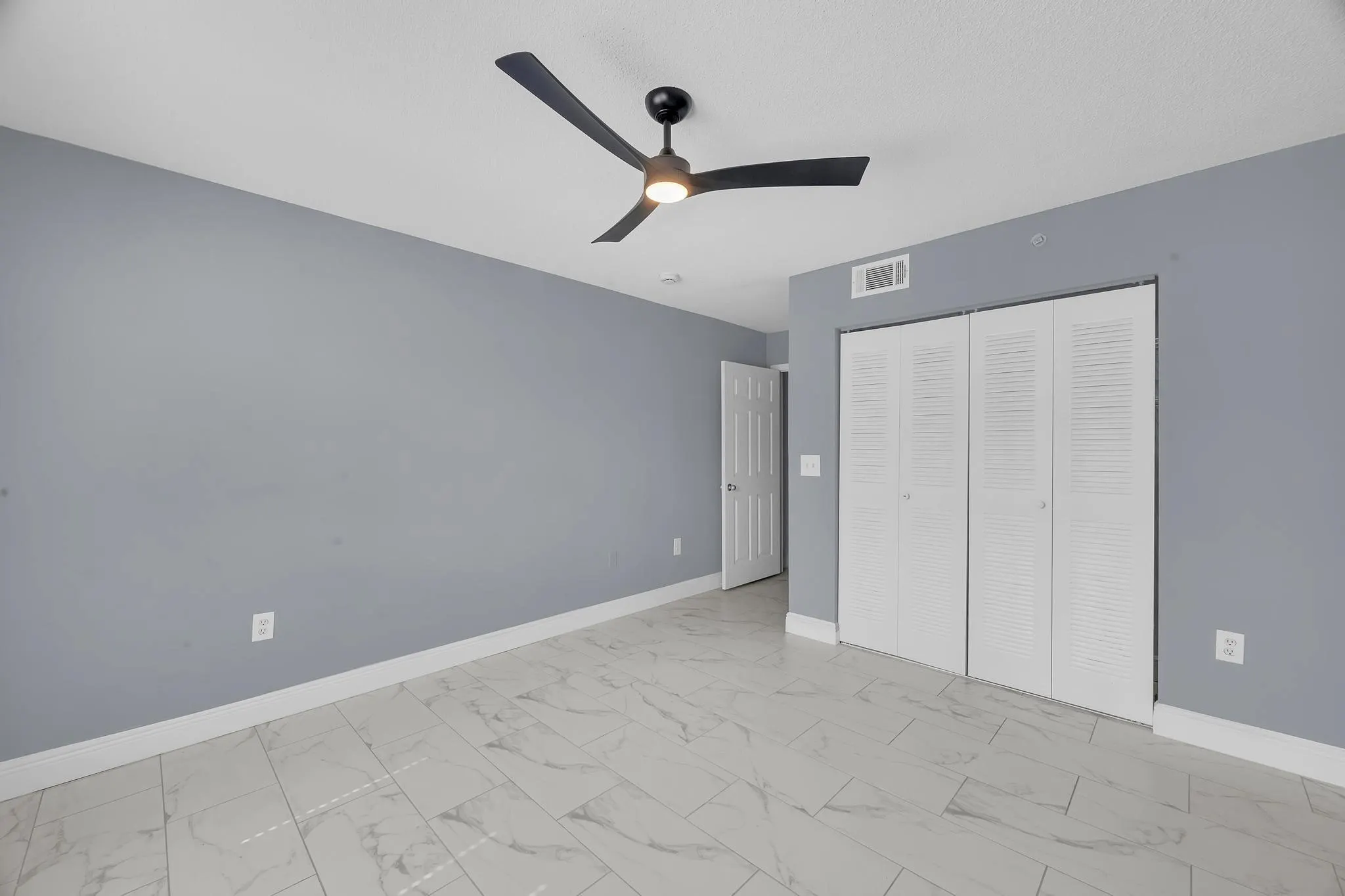 3809 NW Mediterranean Ln, #104