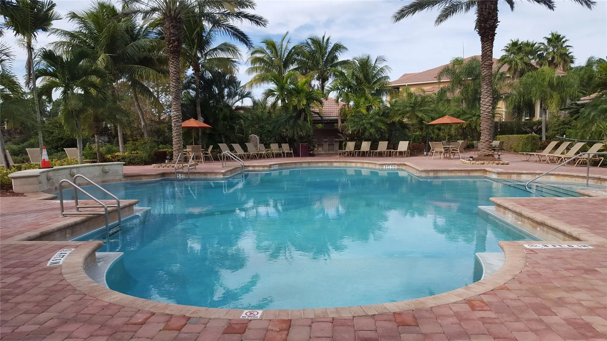 3809 NW Mediterranean Ln, #104