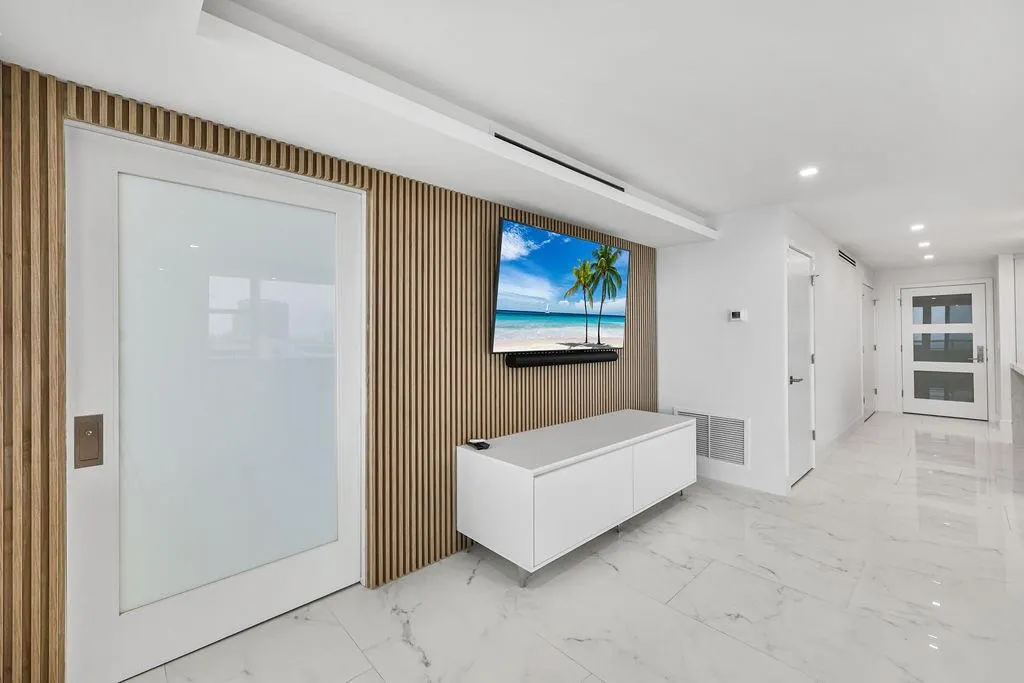 545 S Fort Lauderdale Beach Blvd, #1701