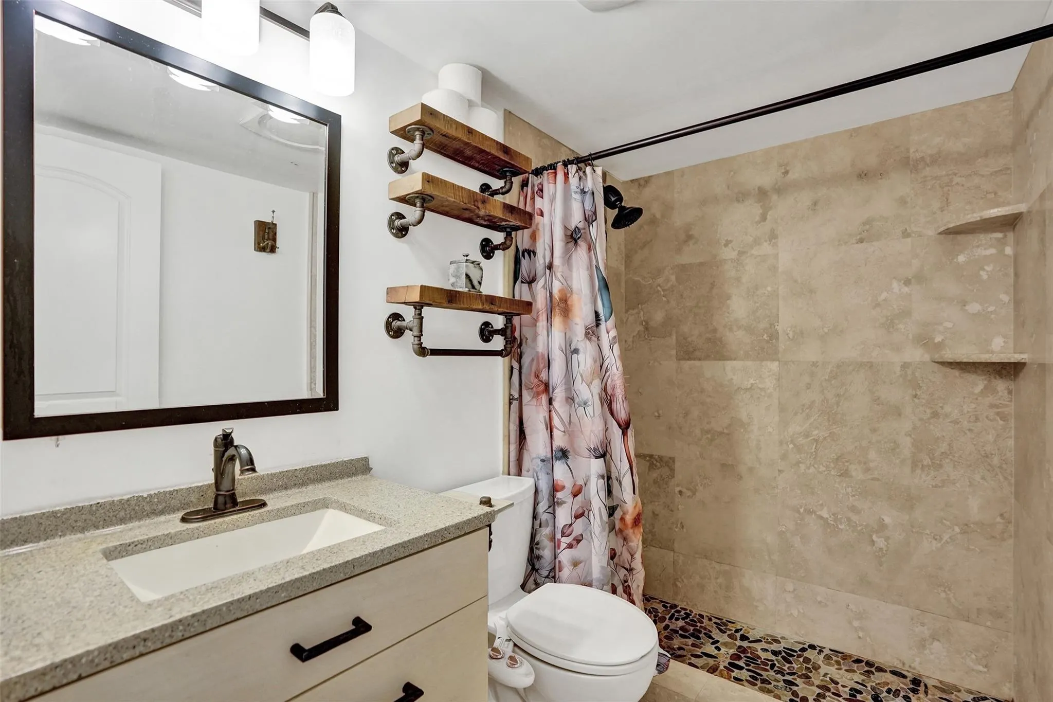 101 E Mcnab Rd, #407