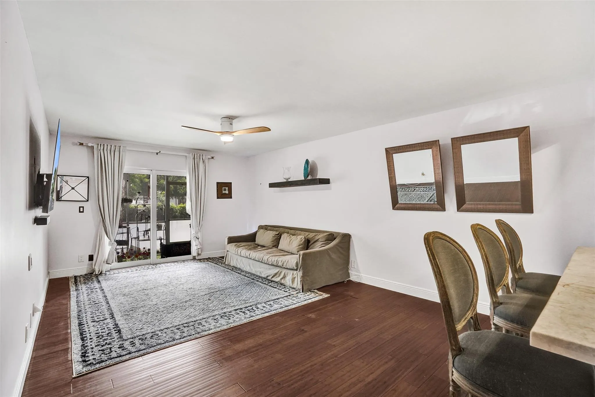 101 E Mcnab Rd, #407