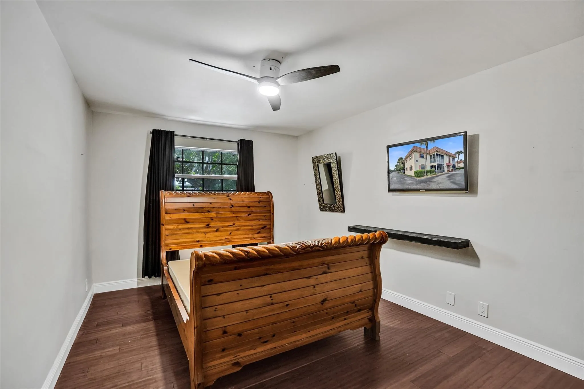101 E Mcnab Rd, #407