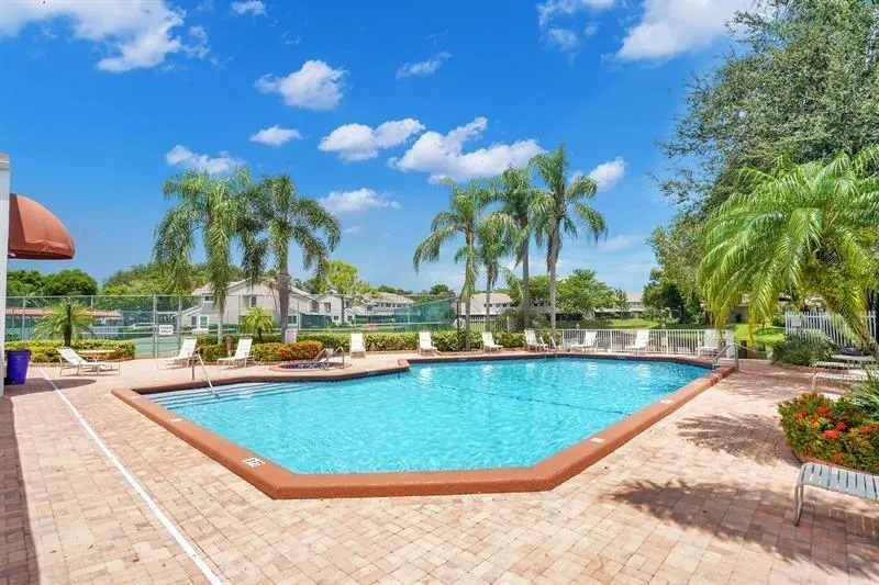 2169 Discovery Cir