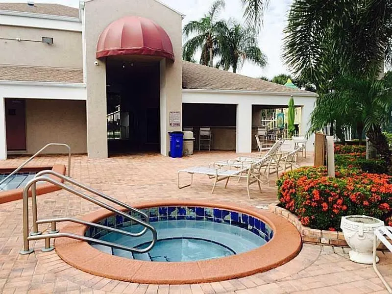 2169 Discovery Cir