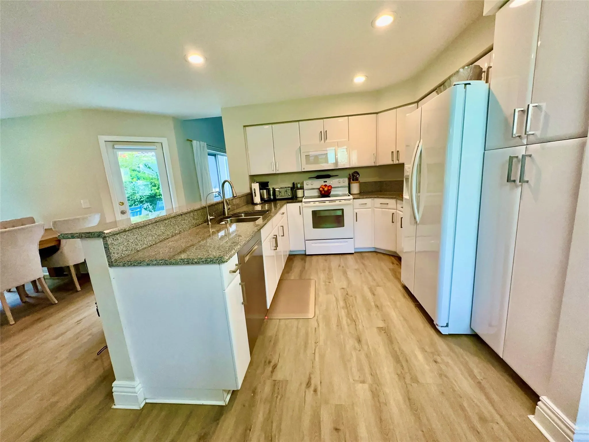 2295 NW 53rd St