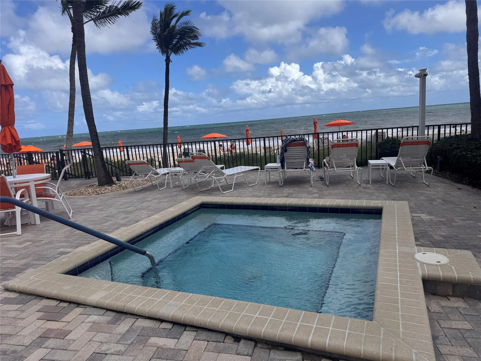 3800 Galt Ocean Dr, #415