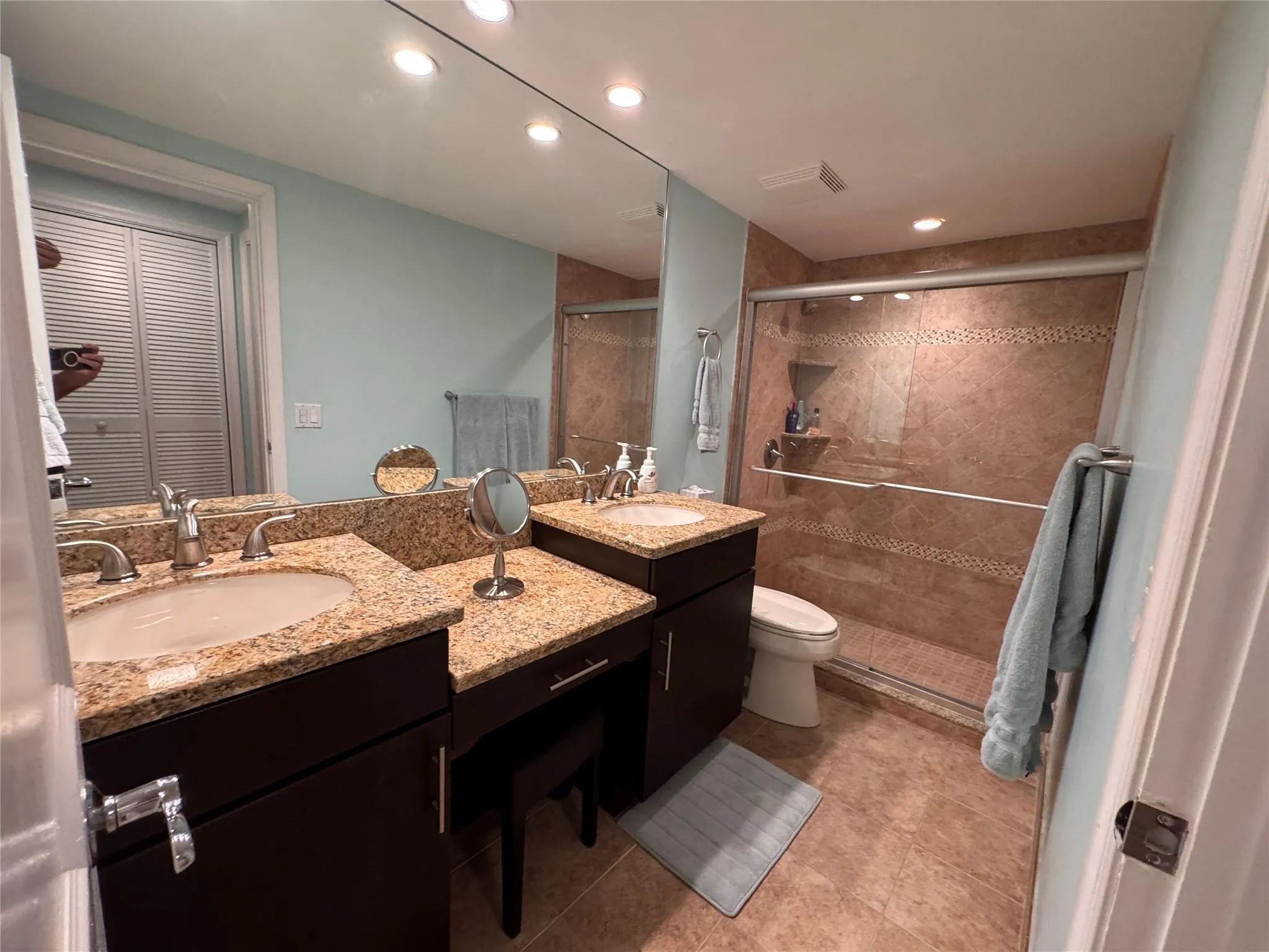 3800 Galt Ocean Dr, #415