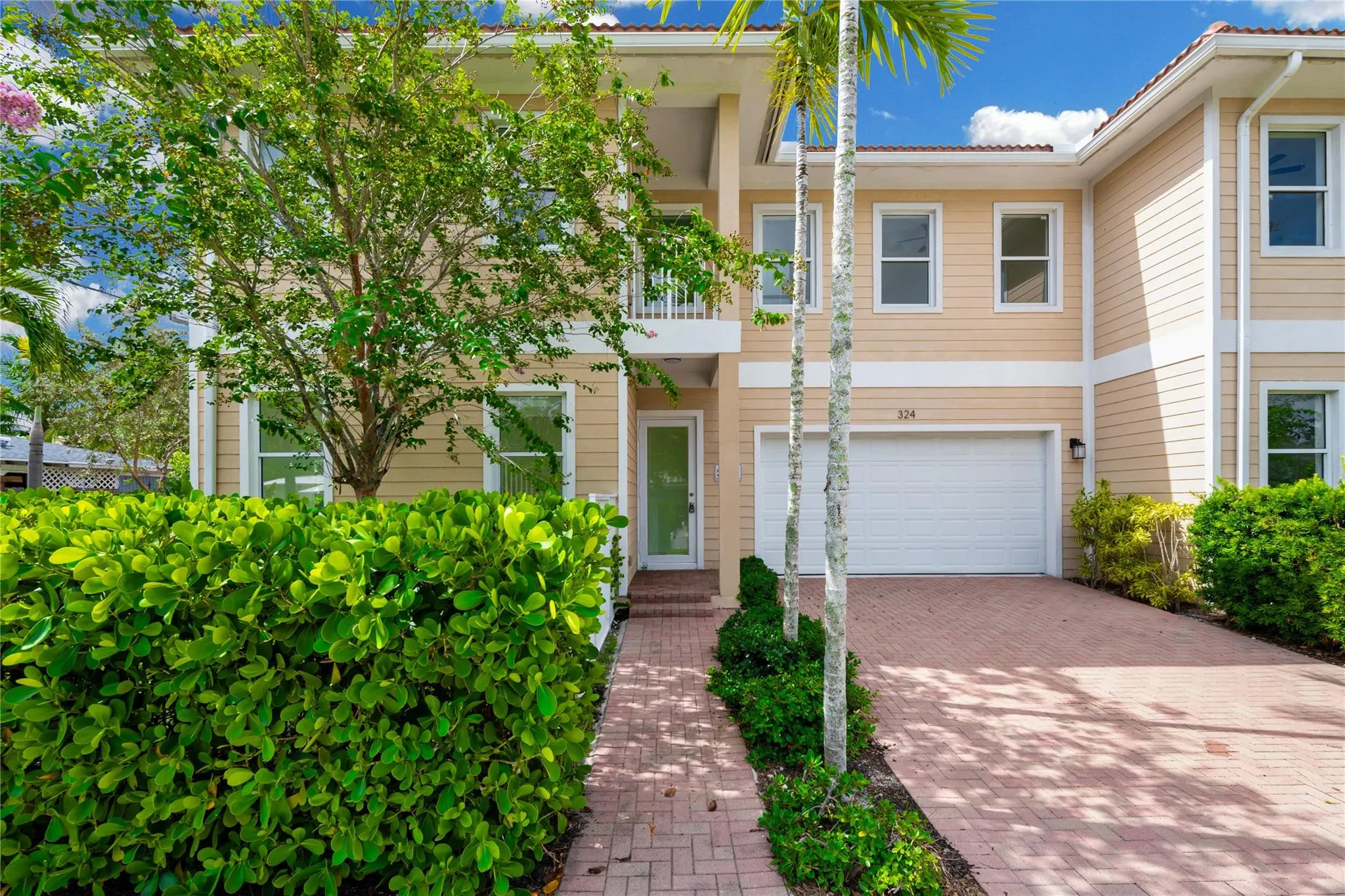 324 SW 14th Ct, #324