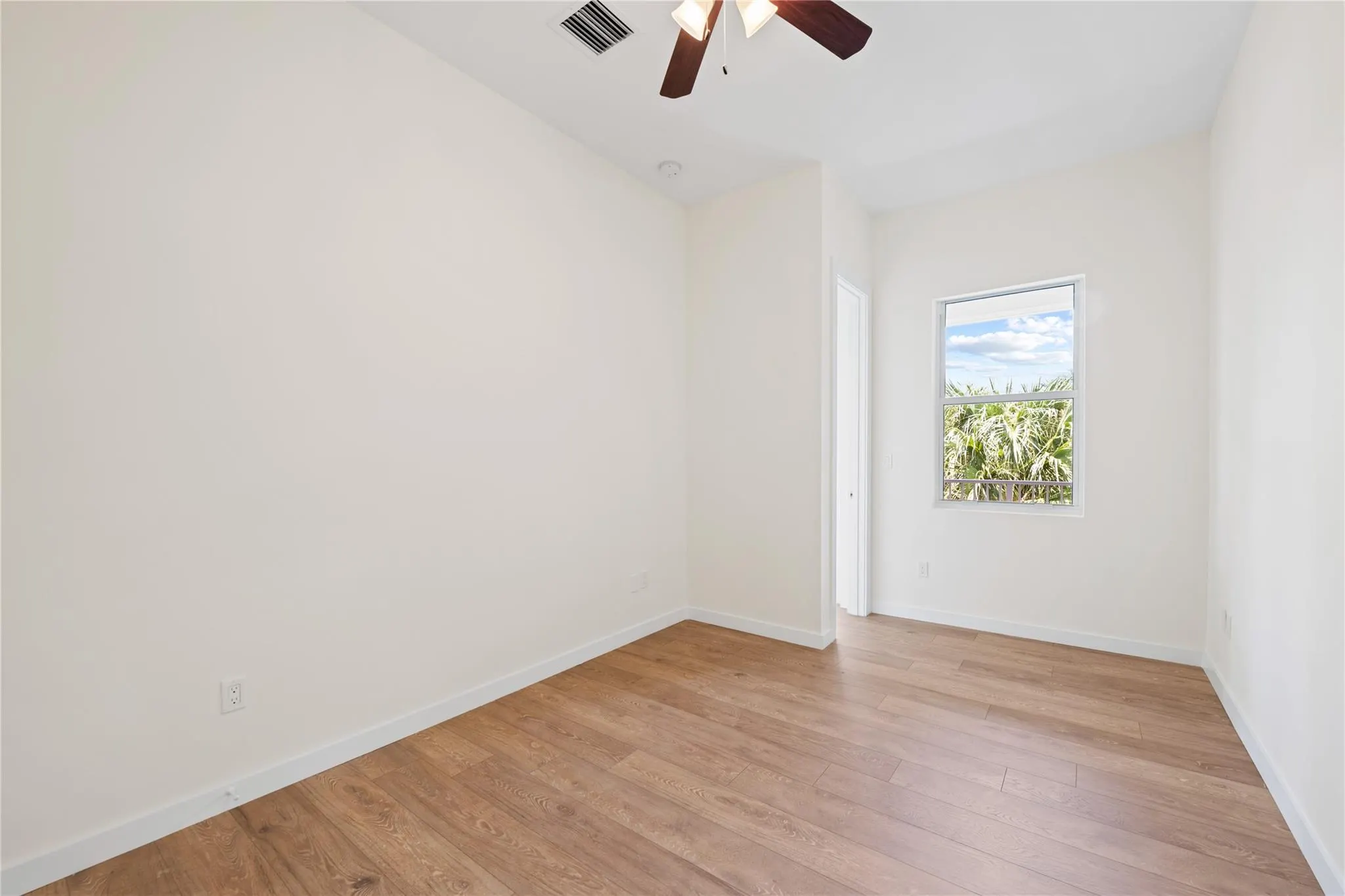 1434 SW 4th Ave, #1434