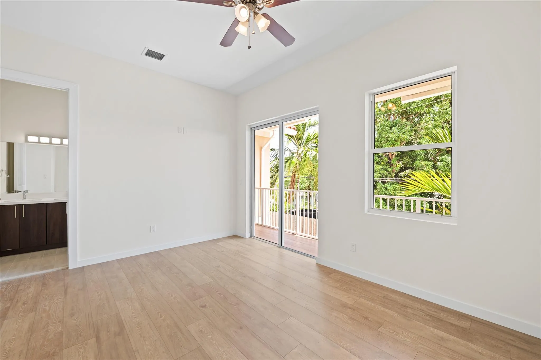 1434 SW 4th Ave, #1434