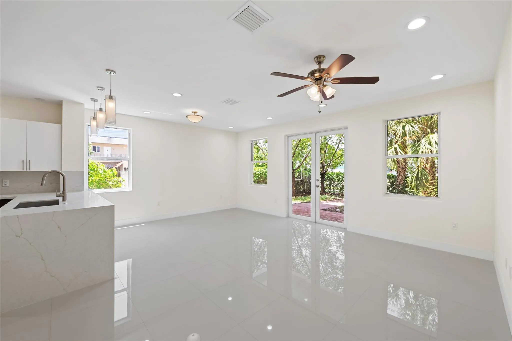 1434 SW 4th Ave, #1434