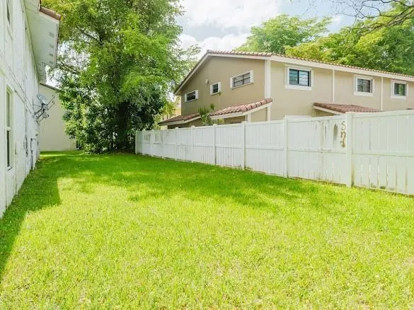 11550 NW 36th St, #11552