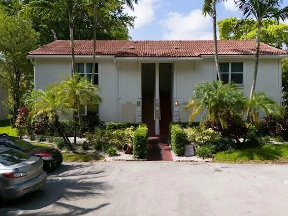 11550 NW 36th St, #11552