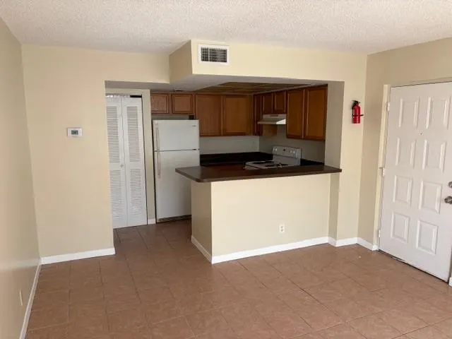 728 Executive Center Dr