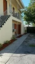516 20th St, #B