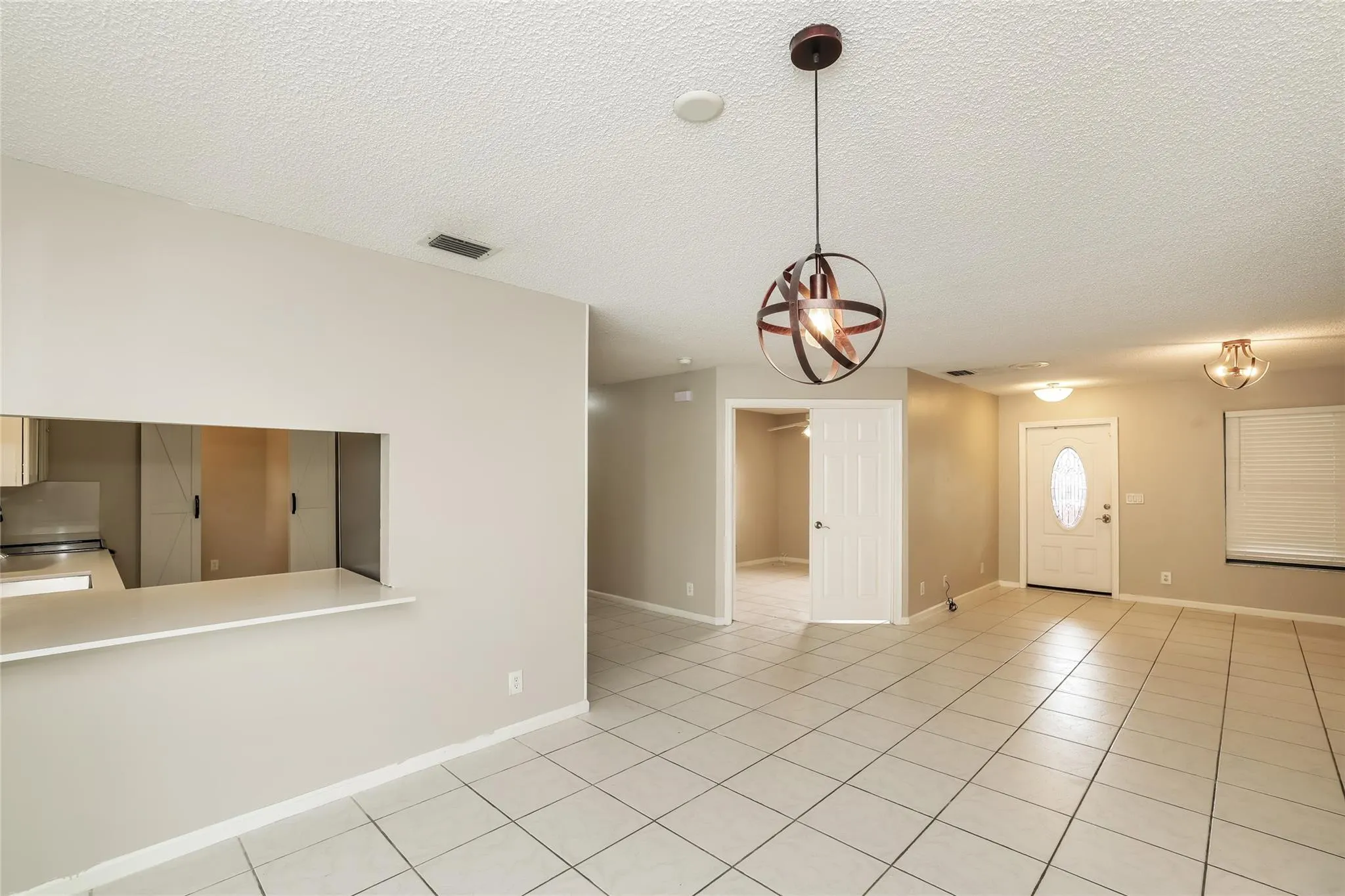 320 Sandpiper Ave