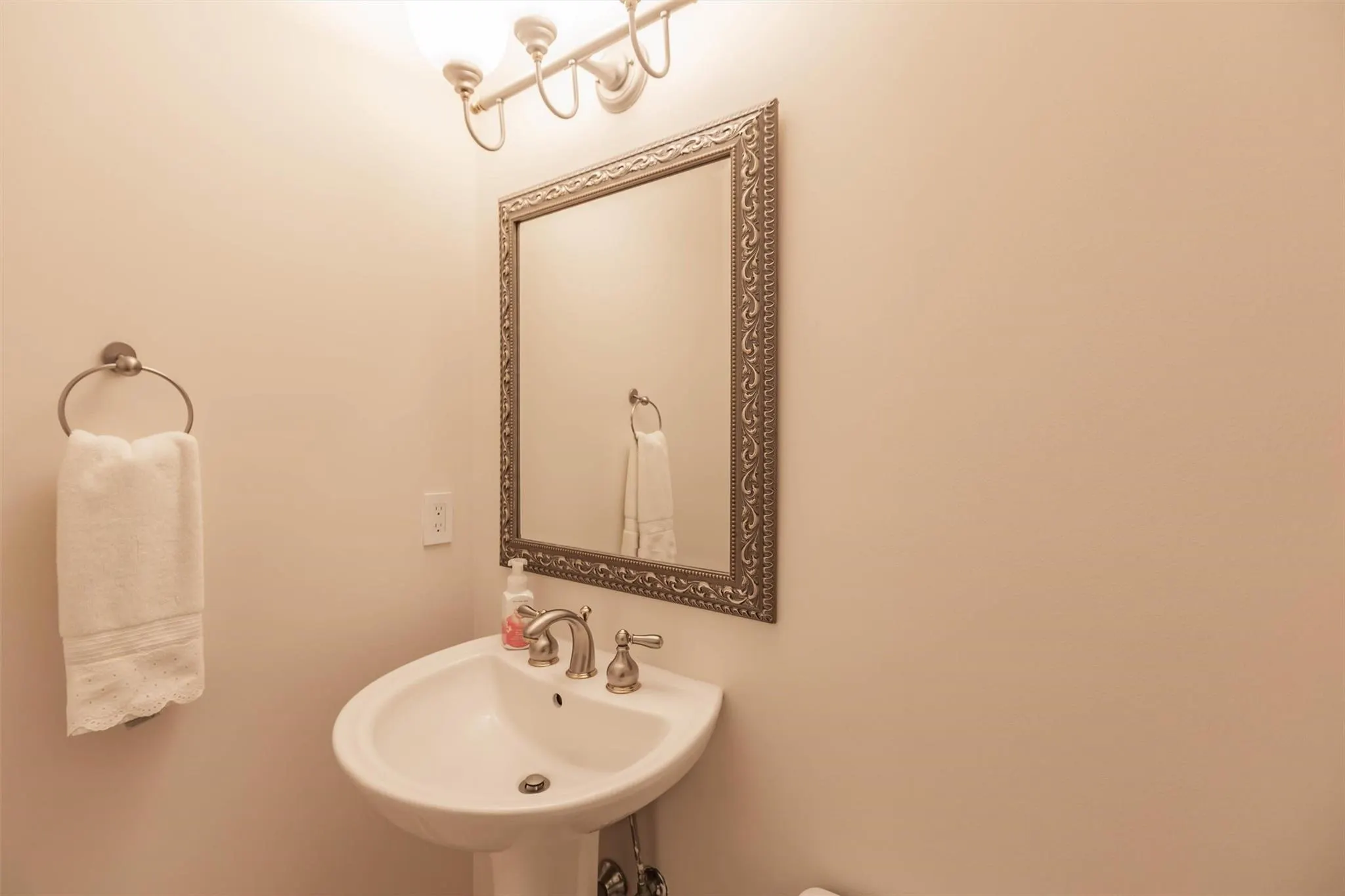 21050 NE 38th Ave, #2202