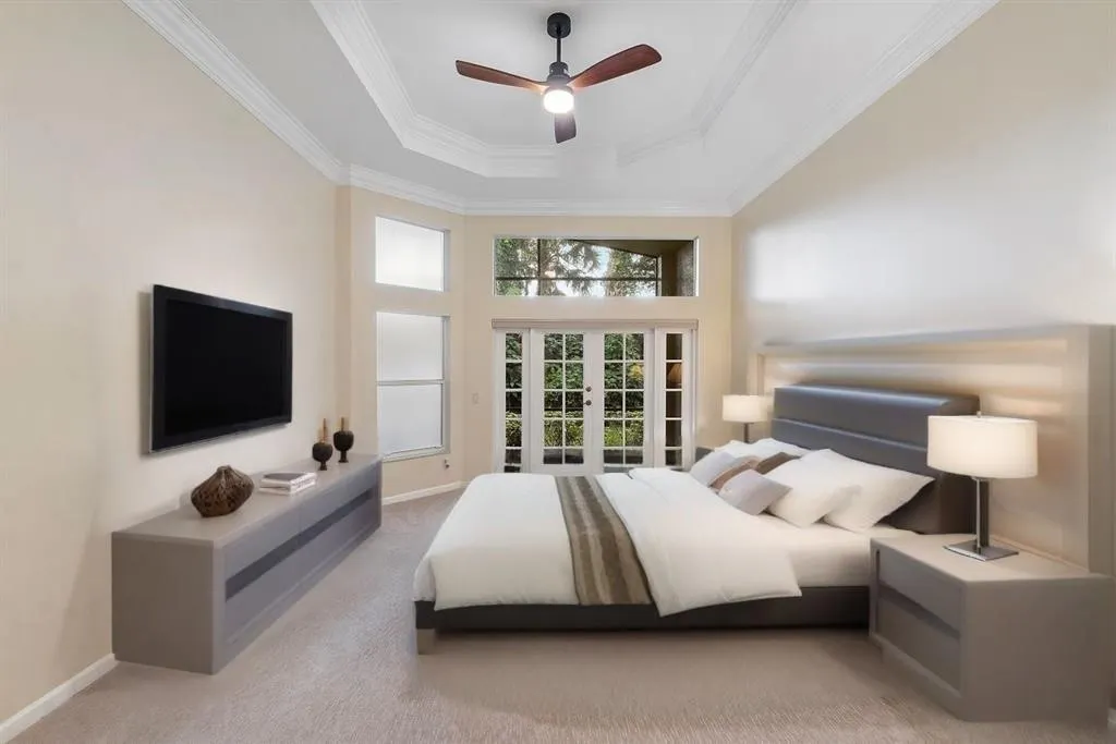 6828 Belmont Shore Dr