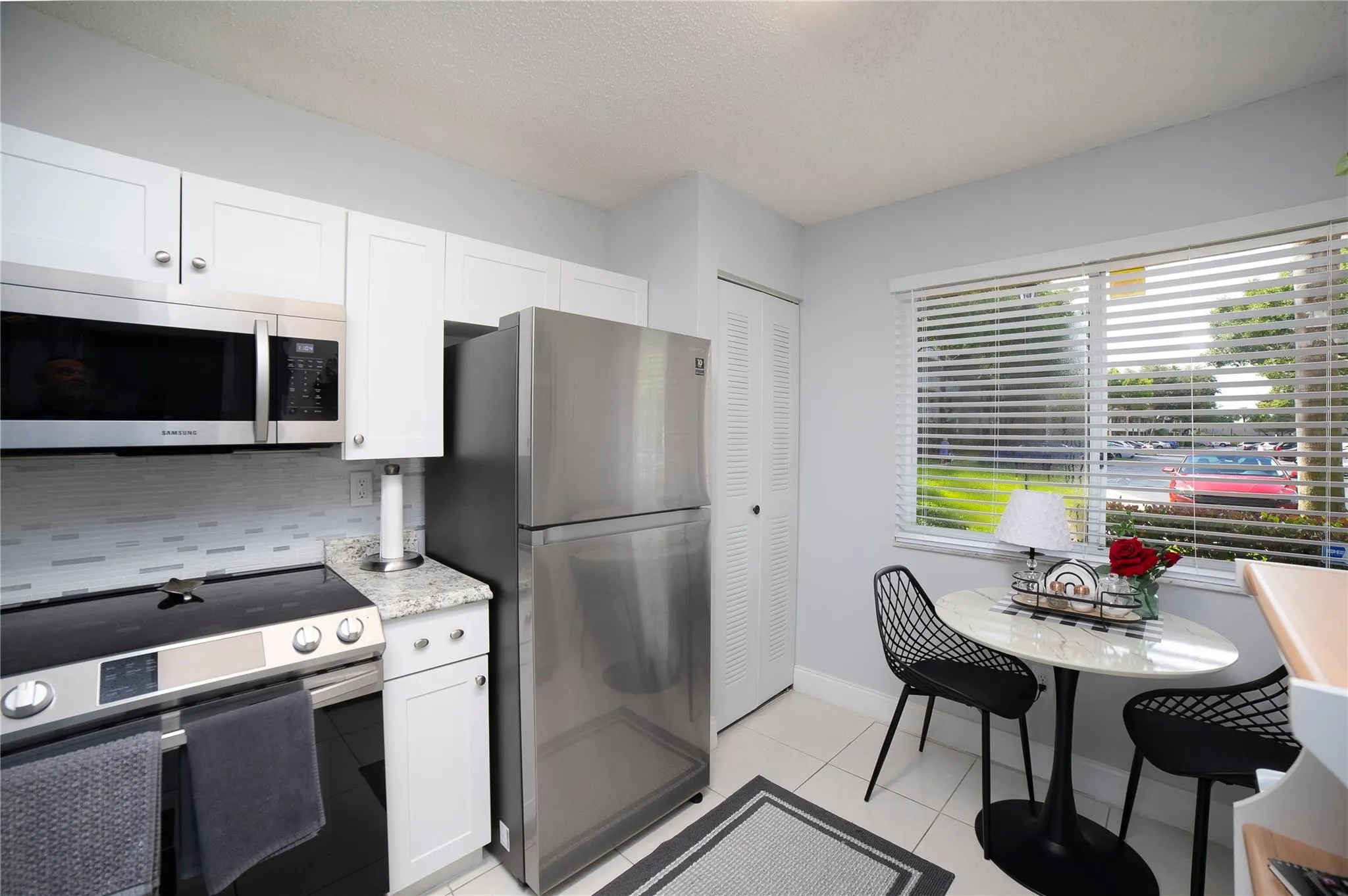 9511 Weldon Cir, #105