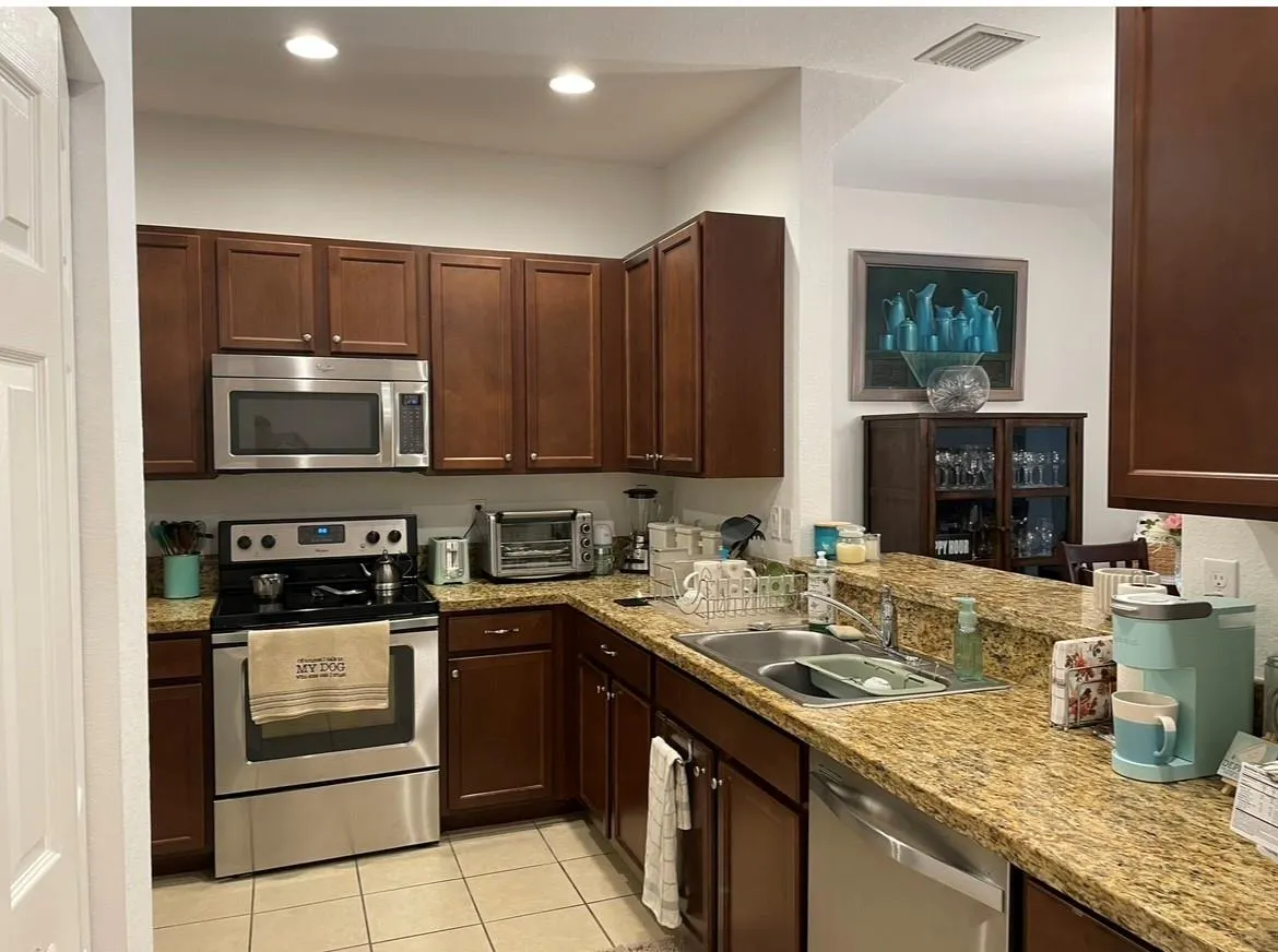 817 SW 147th Ave, #817