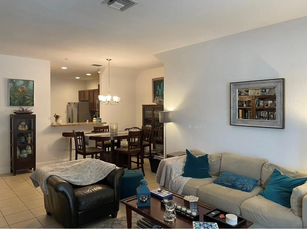 817 SW 147th Ave, #817